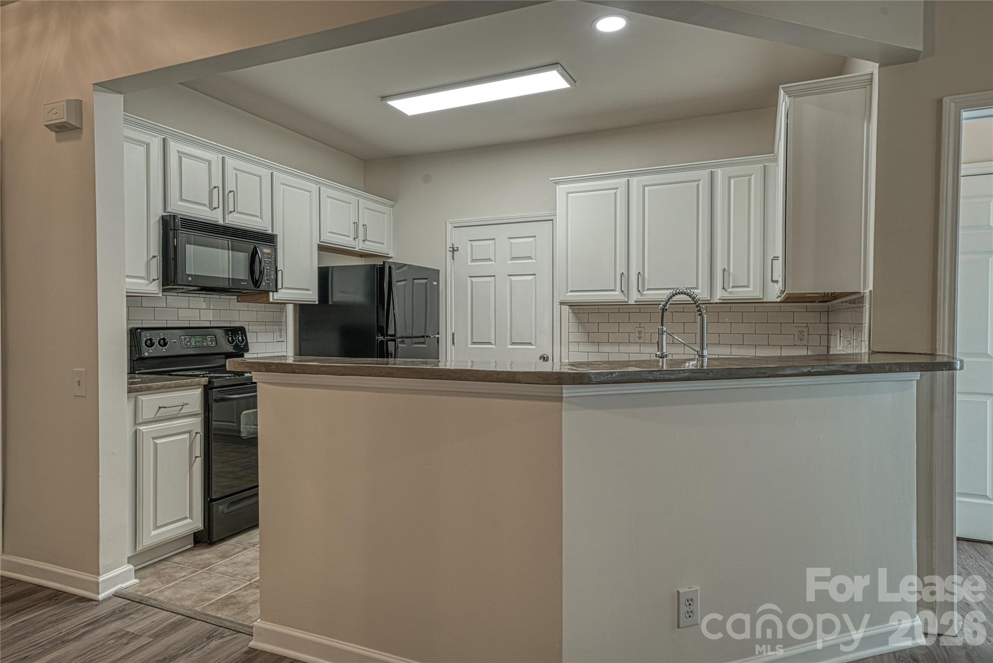3246 Margellina Drive Property Photo 9