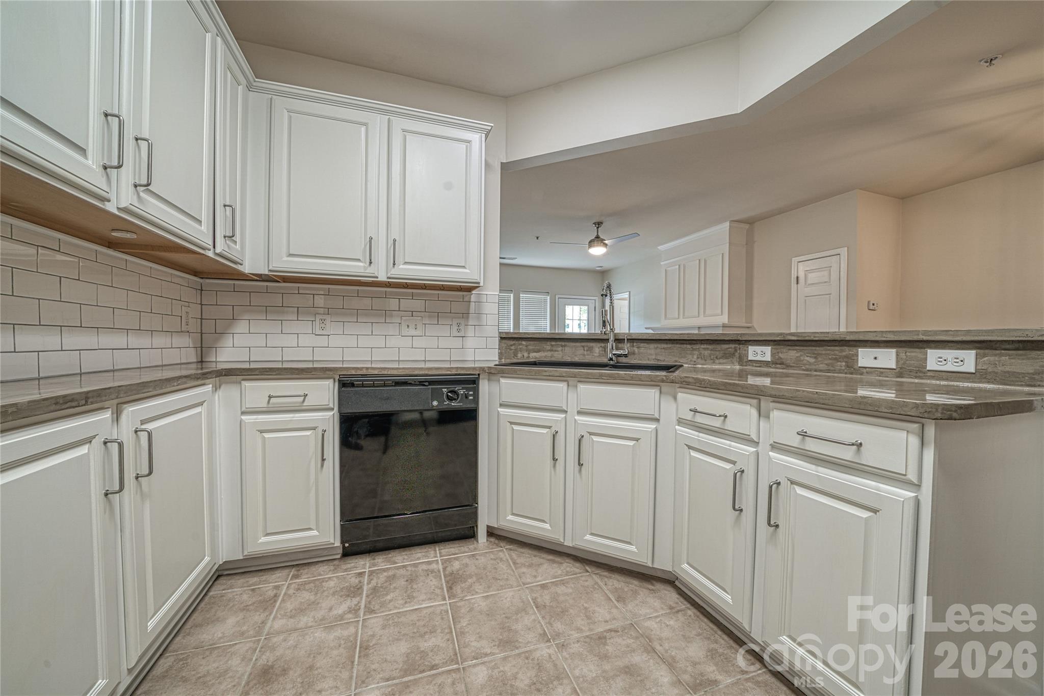 3246 Margellina Drive Property Photo 13