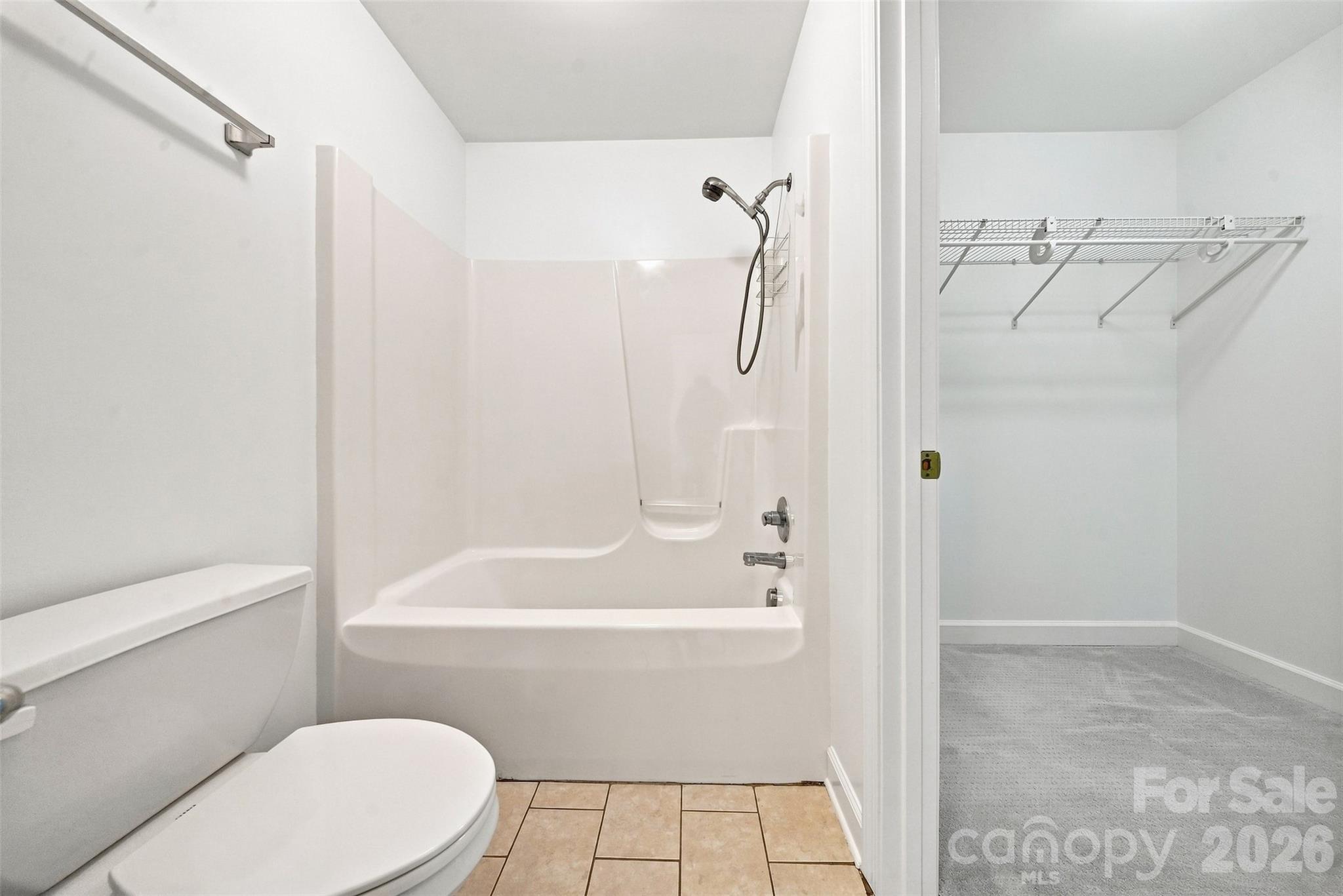 3707 Fieldhaven Court Property Photo 16
