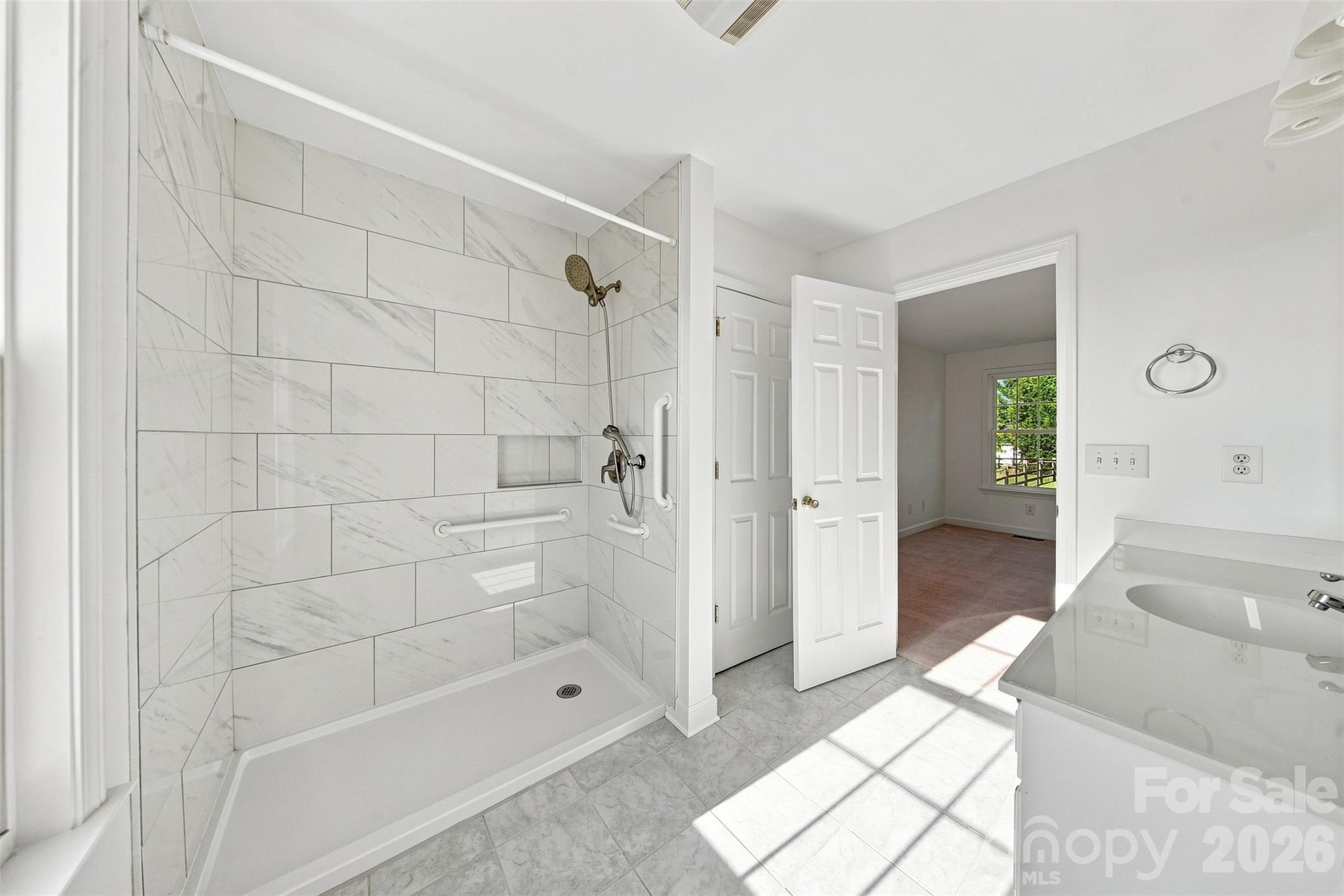 3707 Fieldhaven Court Property Photo 28