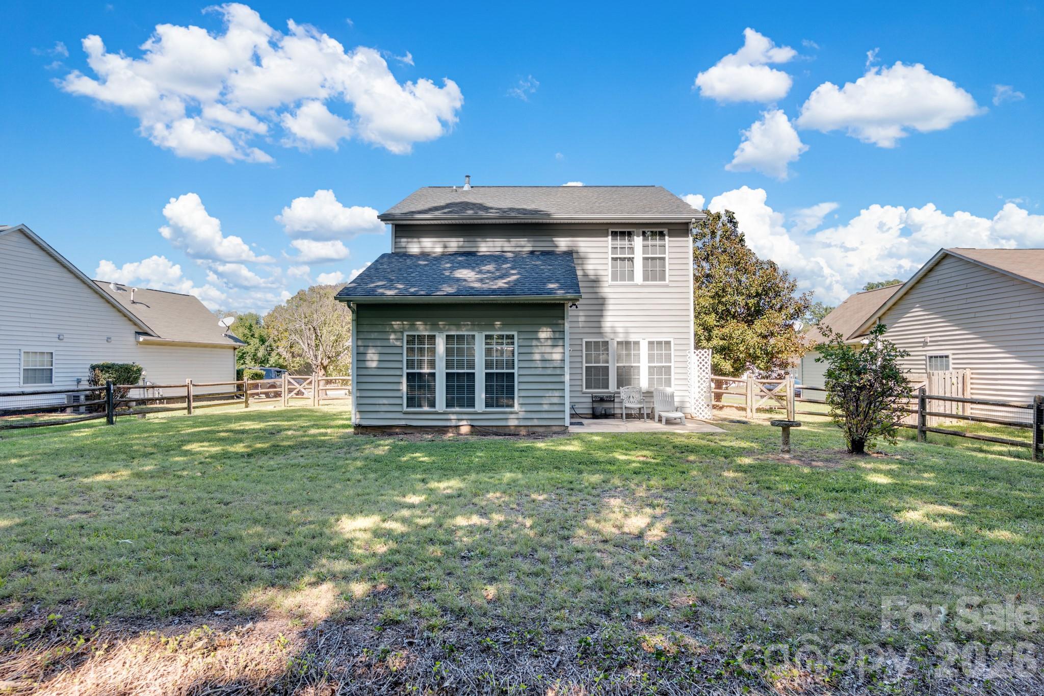 9115 Swallow Tail Lane Property Photo 7