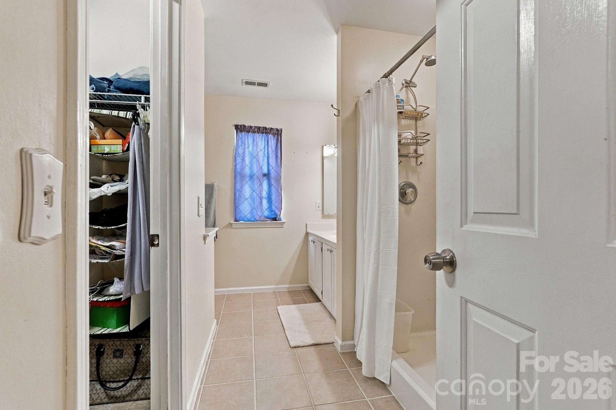 9115 Swallow Tail Lane Property Photo 21