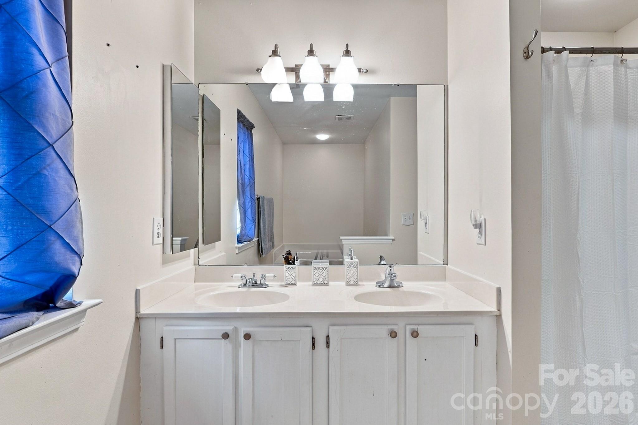 9115 Swallow Tail Lane Property Photo 22