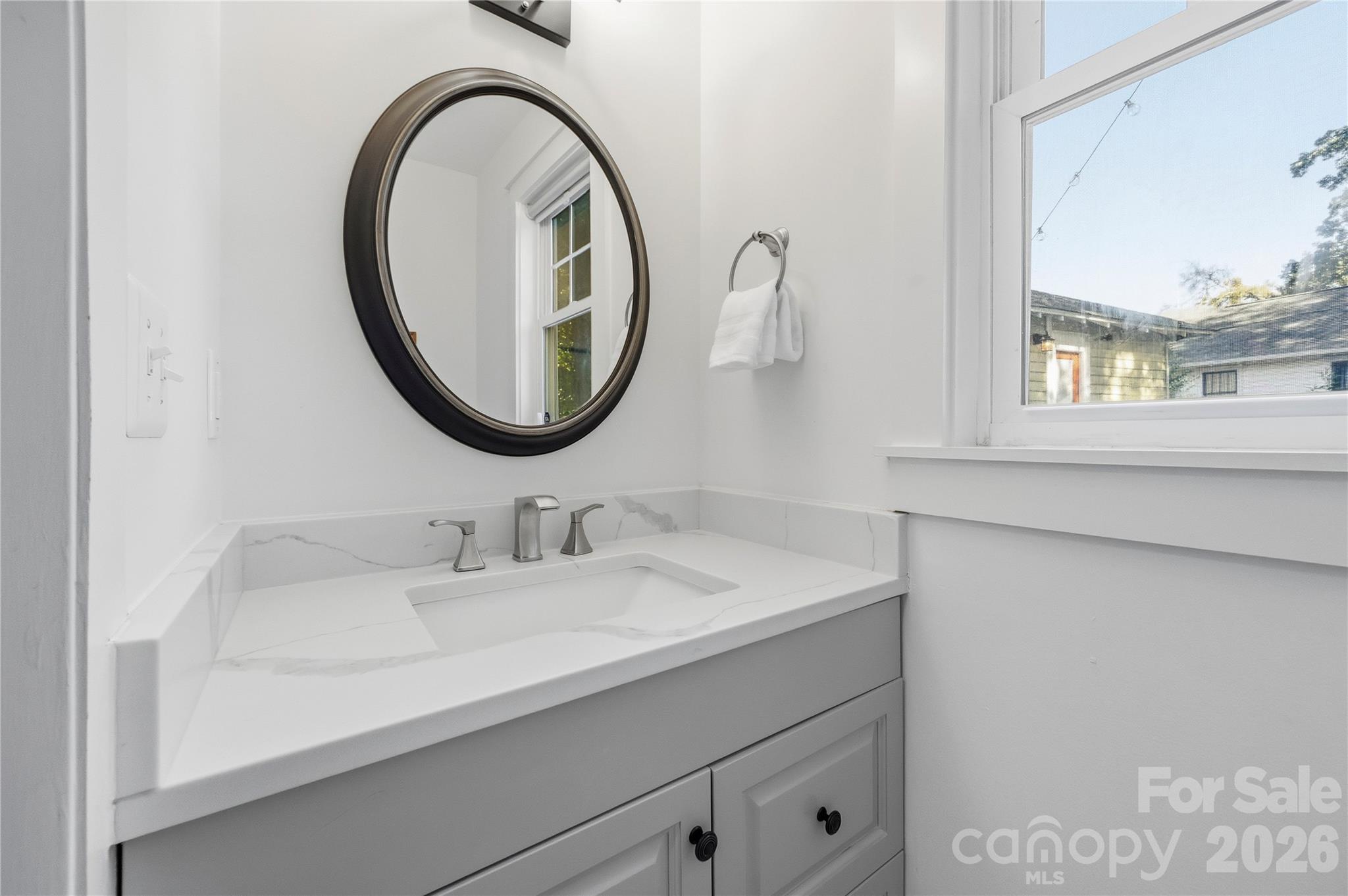 1623 S Mint Street Property Photo 22
