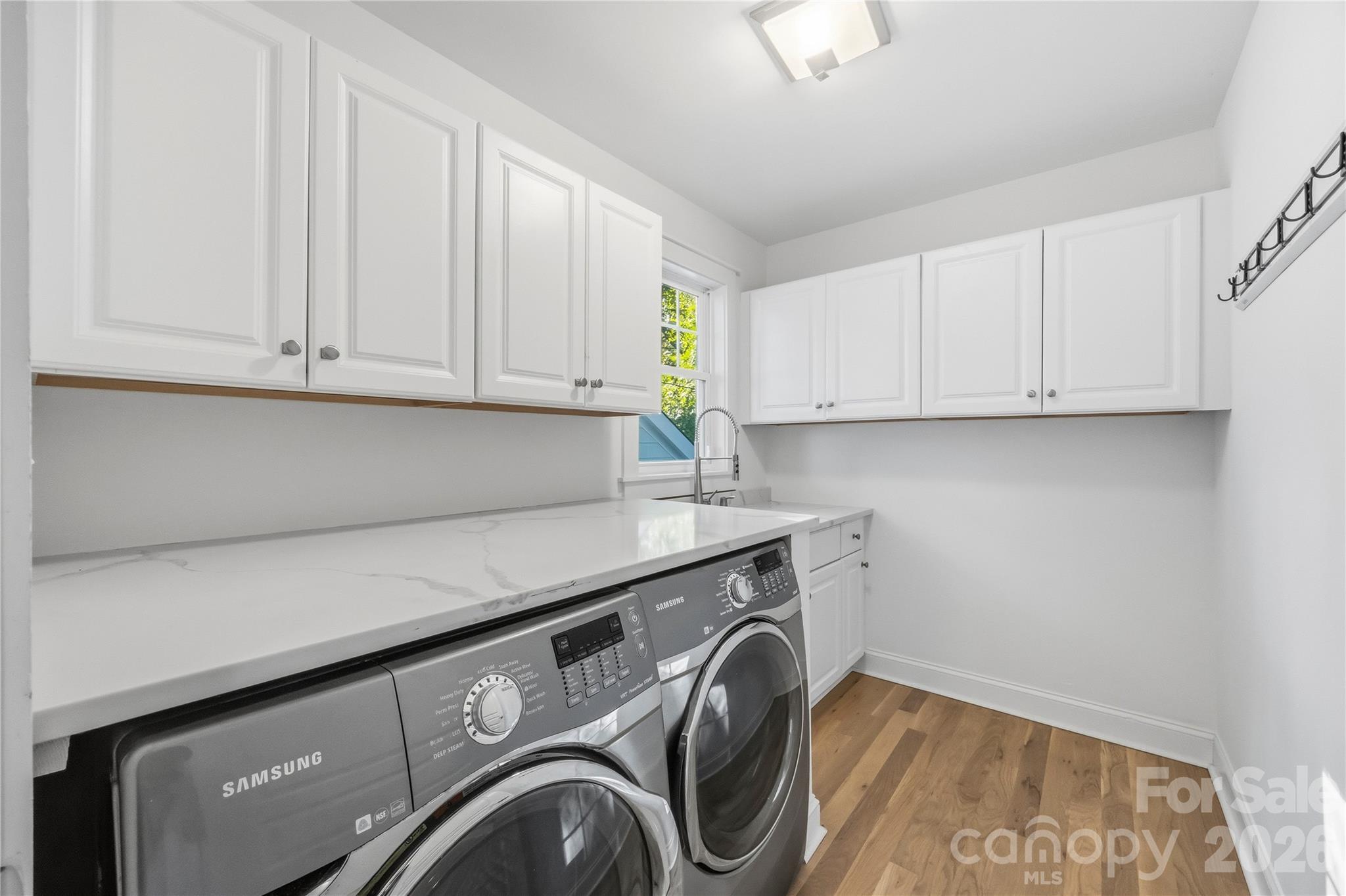 1623 S Mint Street Property Photo 23