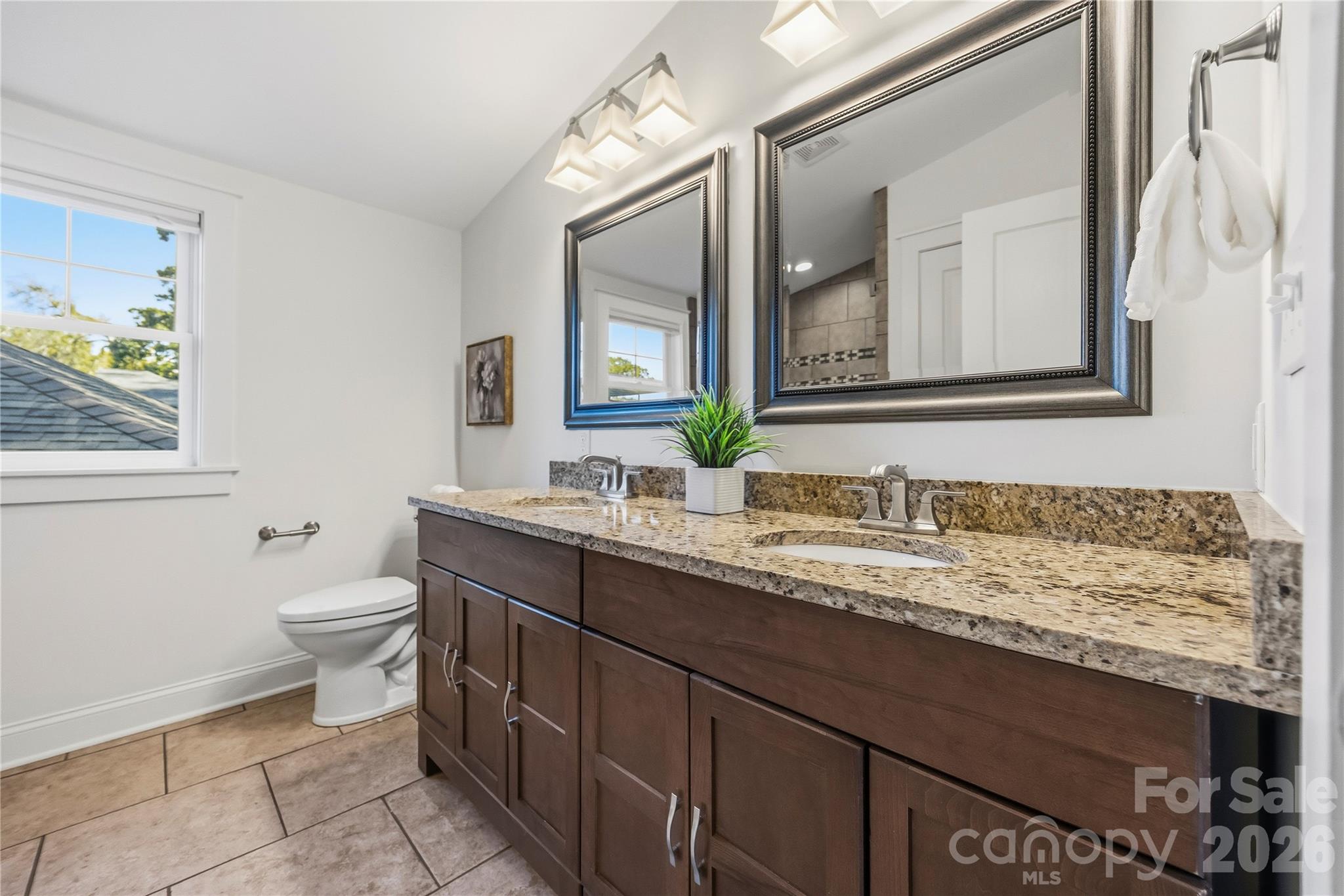 1623 S Mint Street Property Photo 30