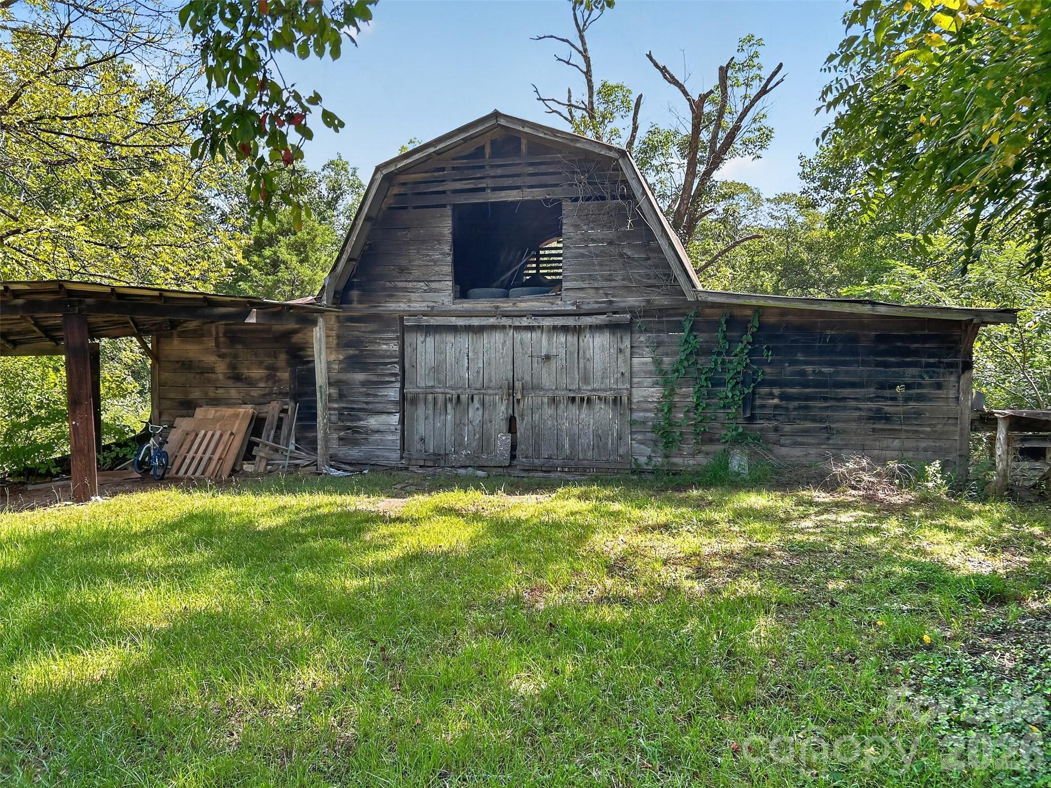 683 Mcdaniel Road Property Photo 33