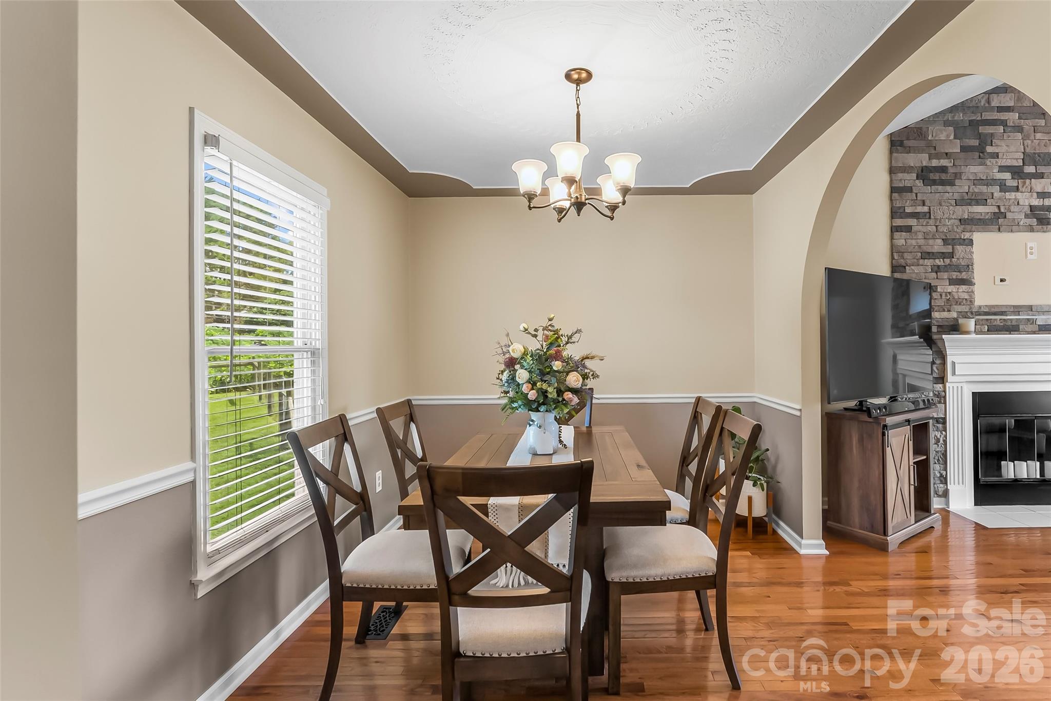 1688 Buffett Circle Property Photo 4