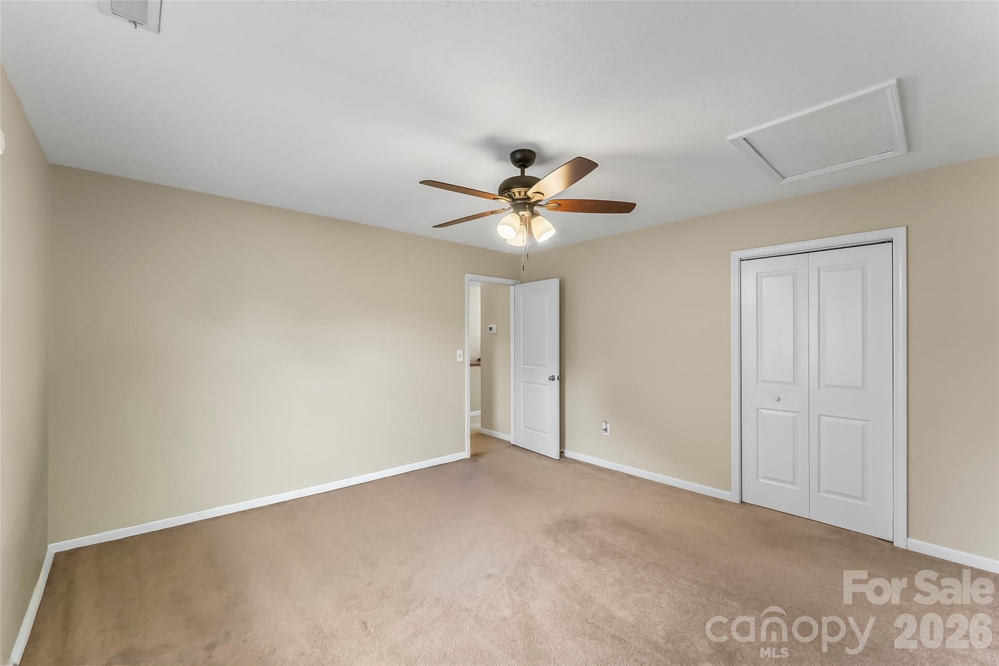 1688 Buffett Circle Property Photo 19