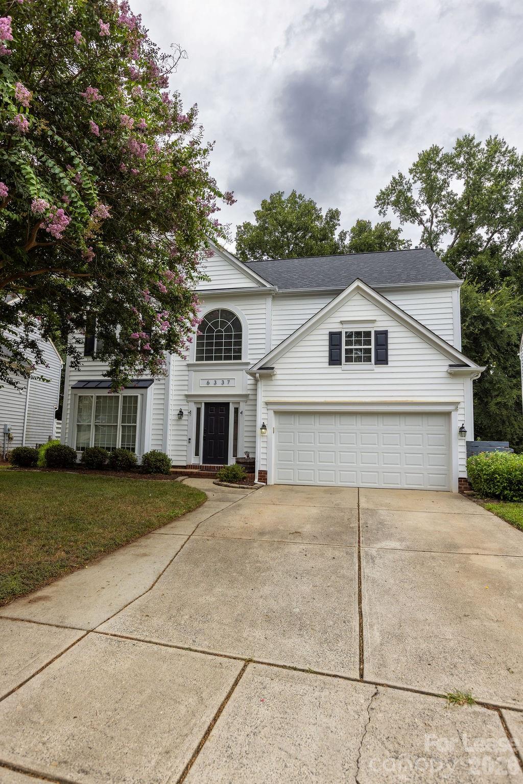6337 Elderslie Drive Property Photo 3