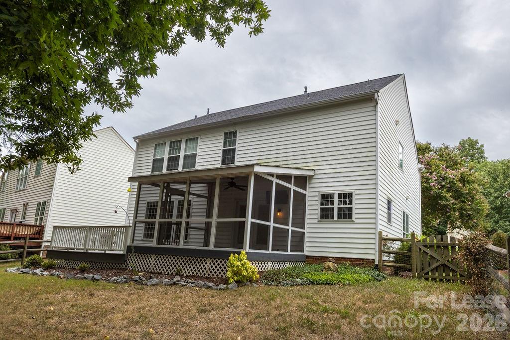 6337 Elderslie Drive Property Photo 7