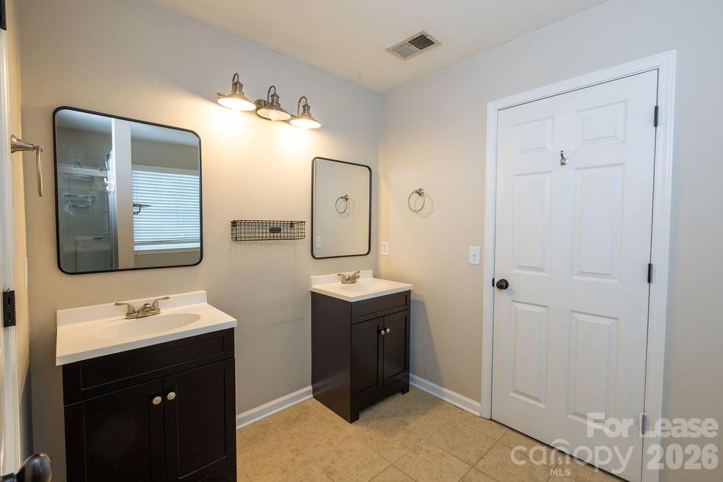 6337 Elderslie Drive Property Photo 25
