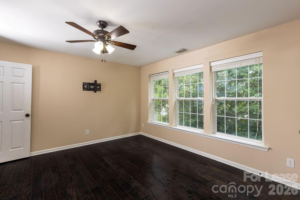 6337 Elderslie Drive Property Photo 28