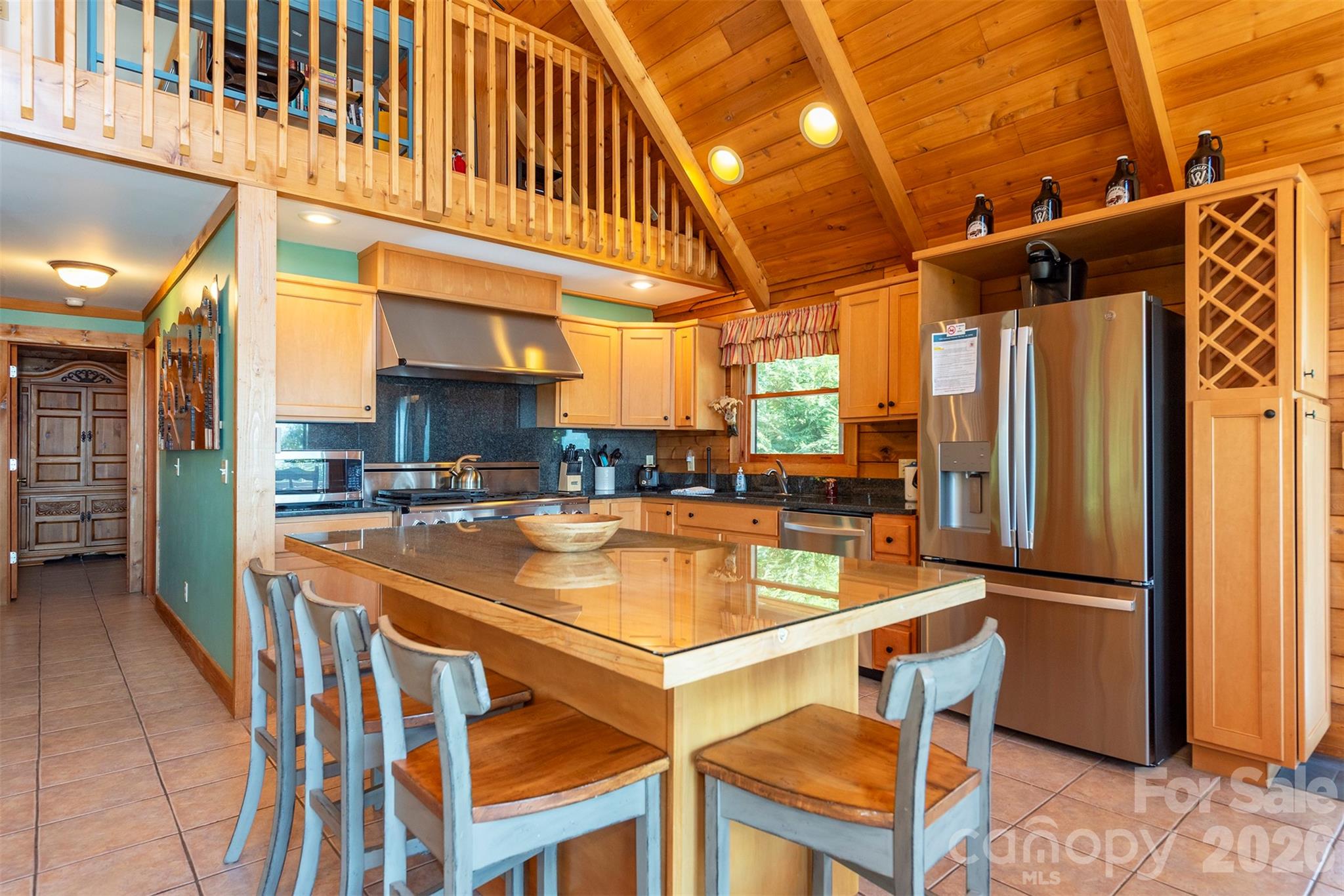 1242 Gateway Parkway Property Photo 12