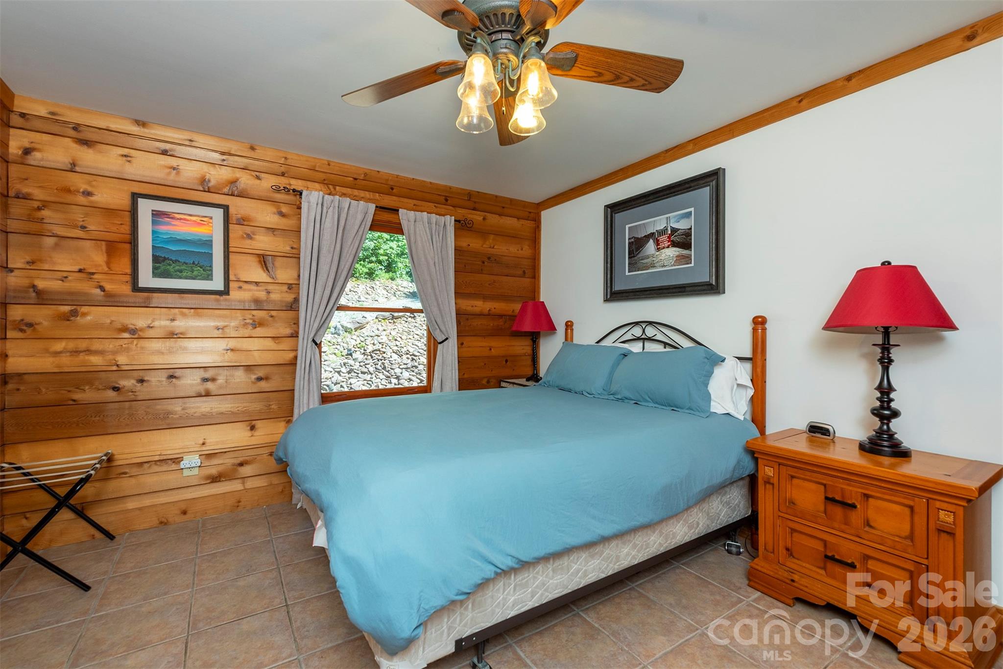 1242 Gateway Parkway Property Photo 22