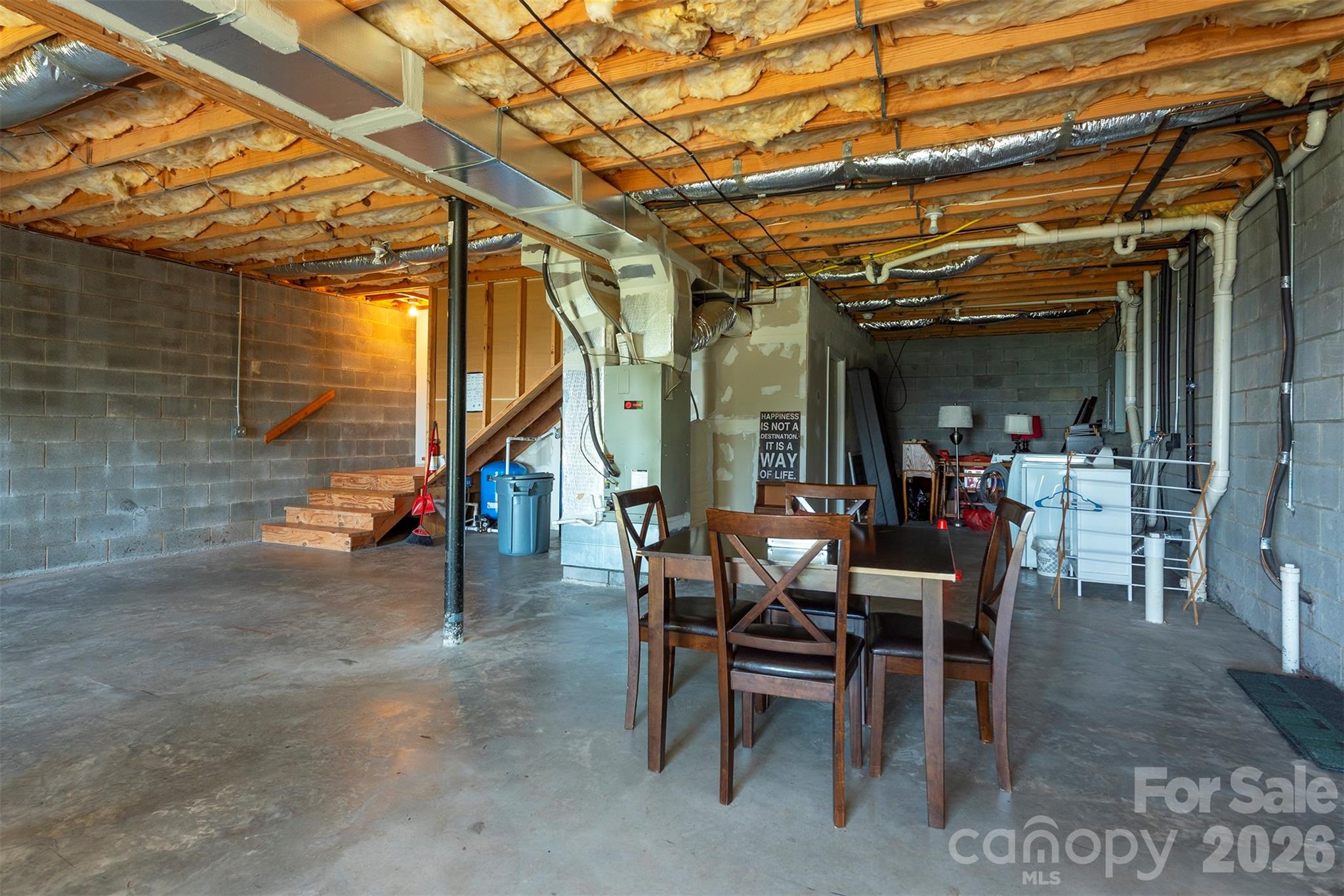 1242 Gateway Parkway Property Photo 31
