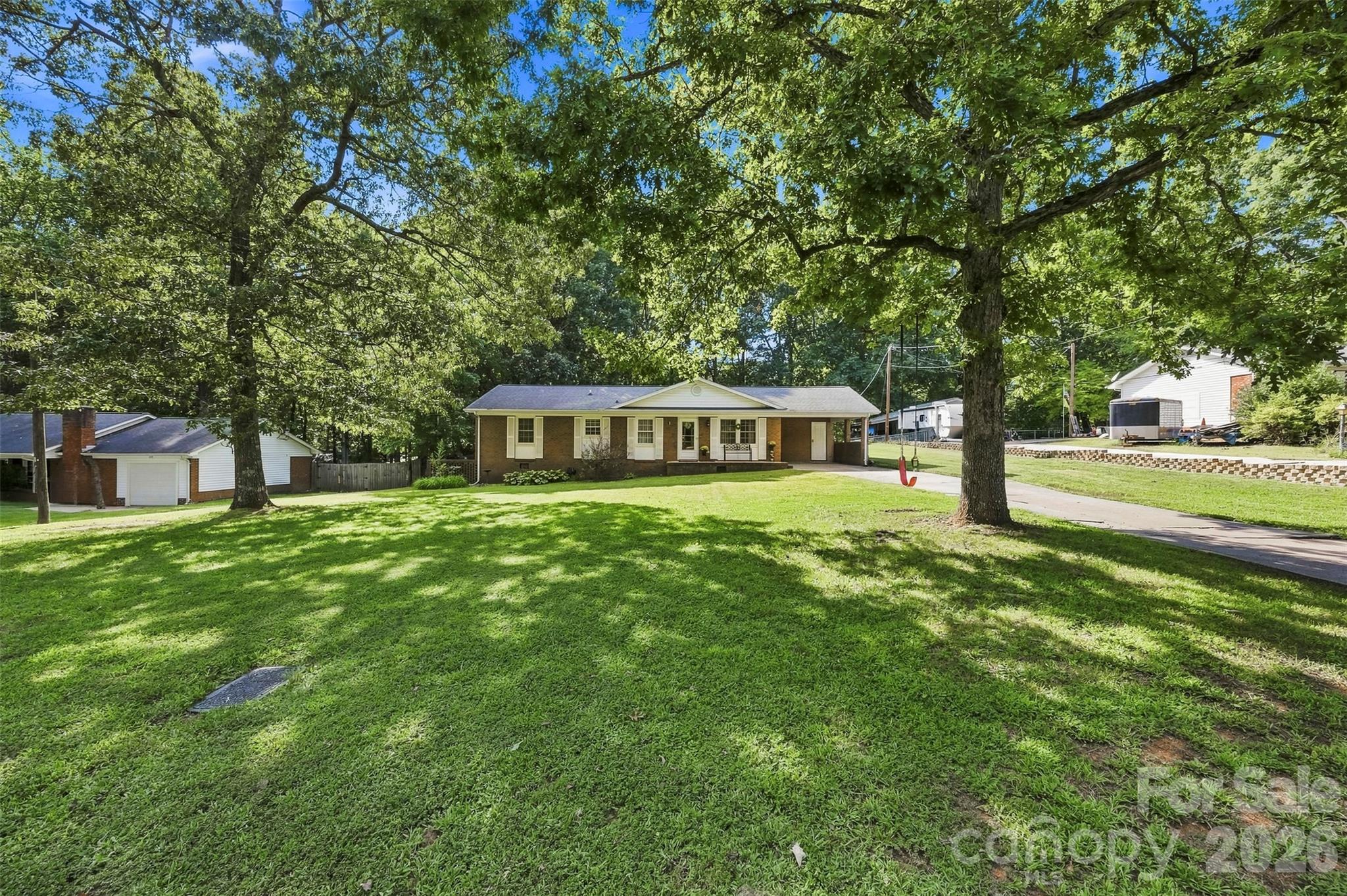 216 Ferris Avenue Property Photo 1