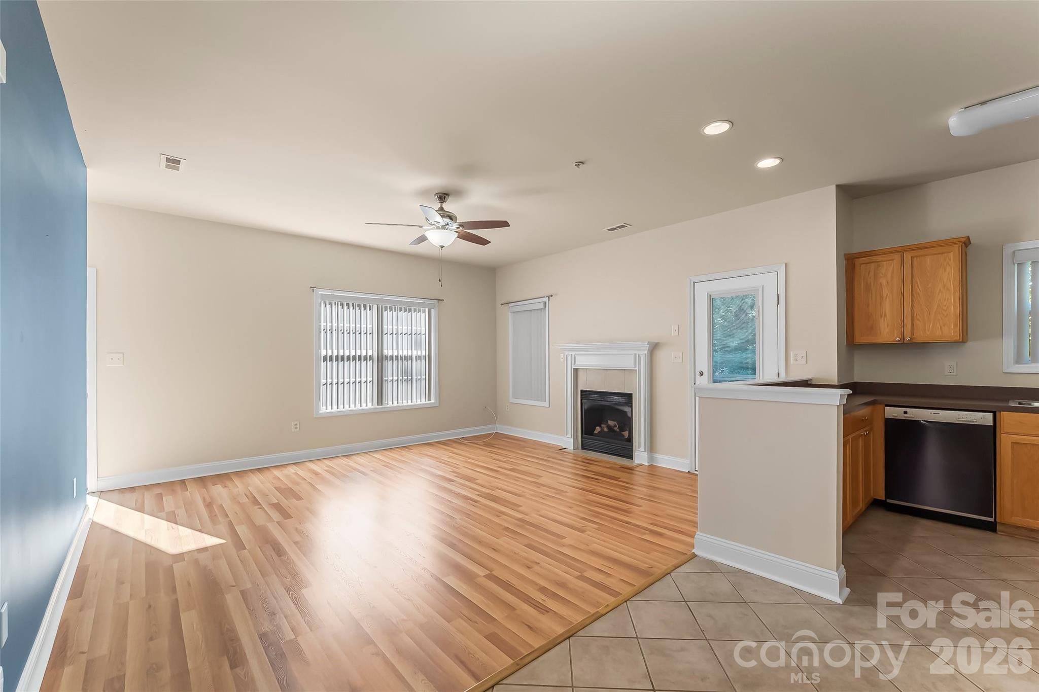 1360 21st Avenue Property Photo 4
