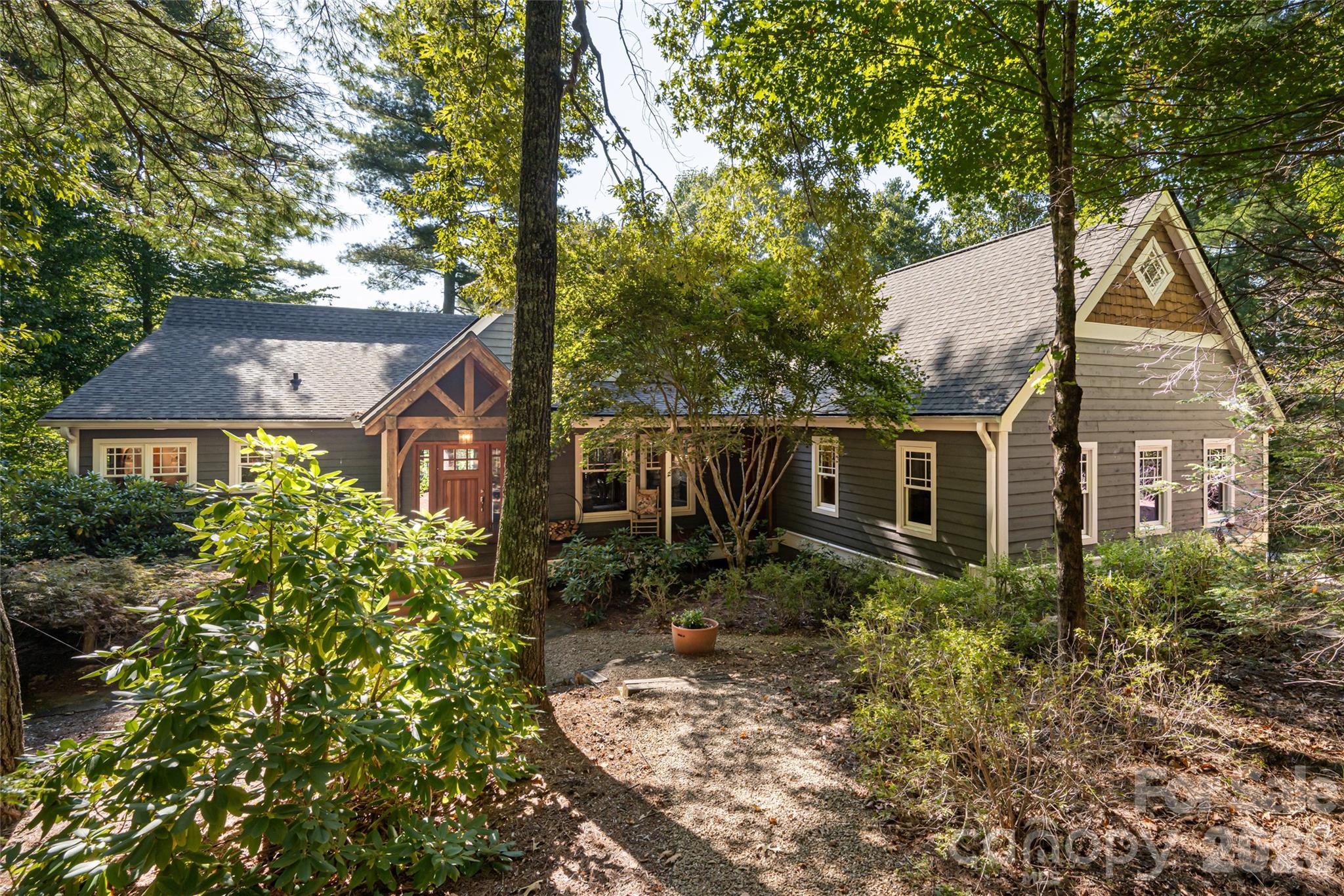 137 Bear Landing Drive Property Photo 1