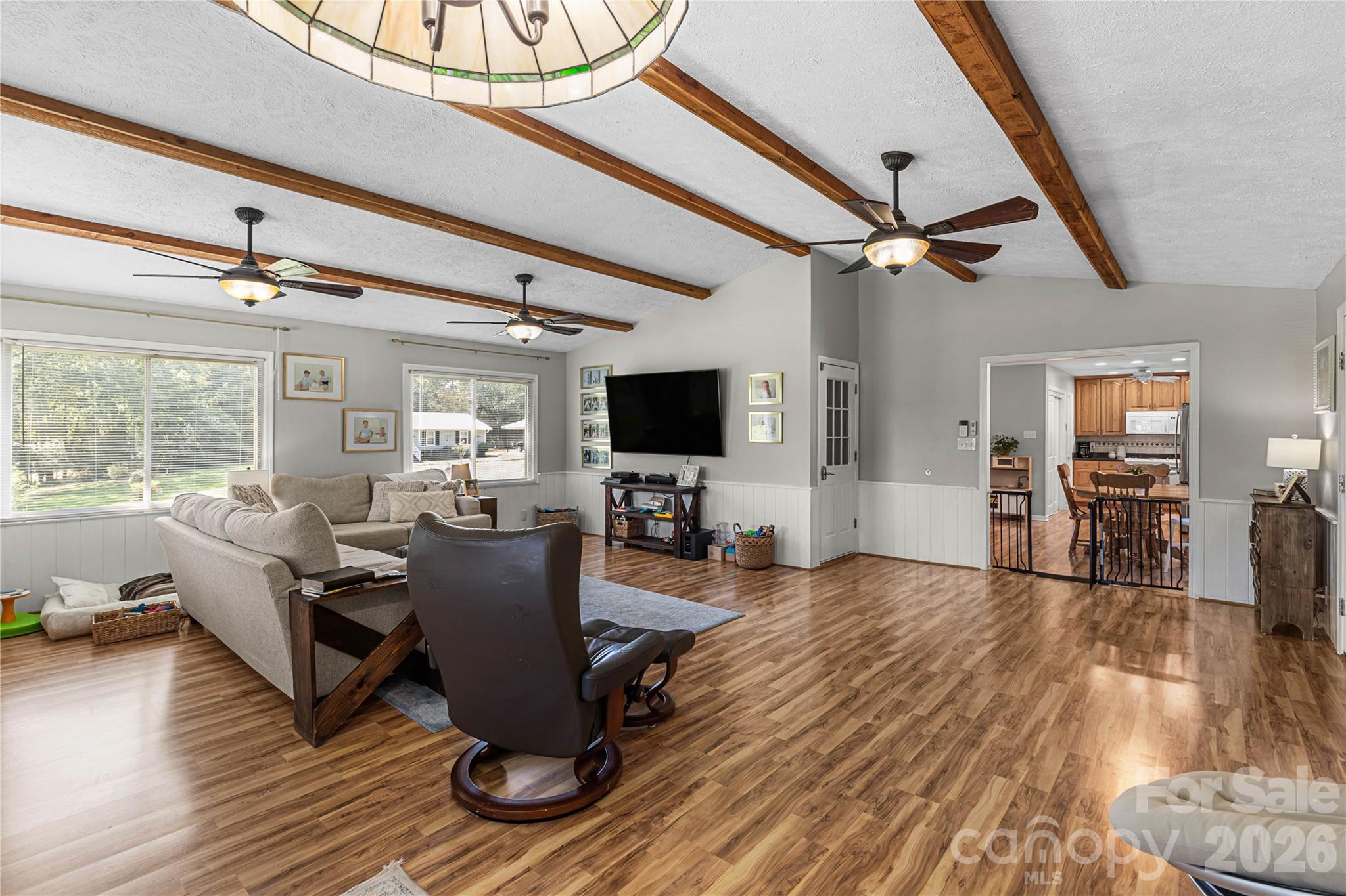 1009 Hollow Road Property Photo 13