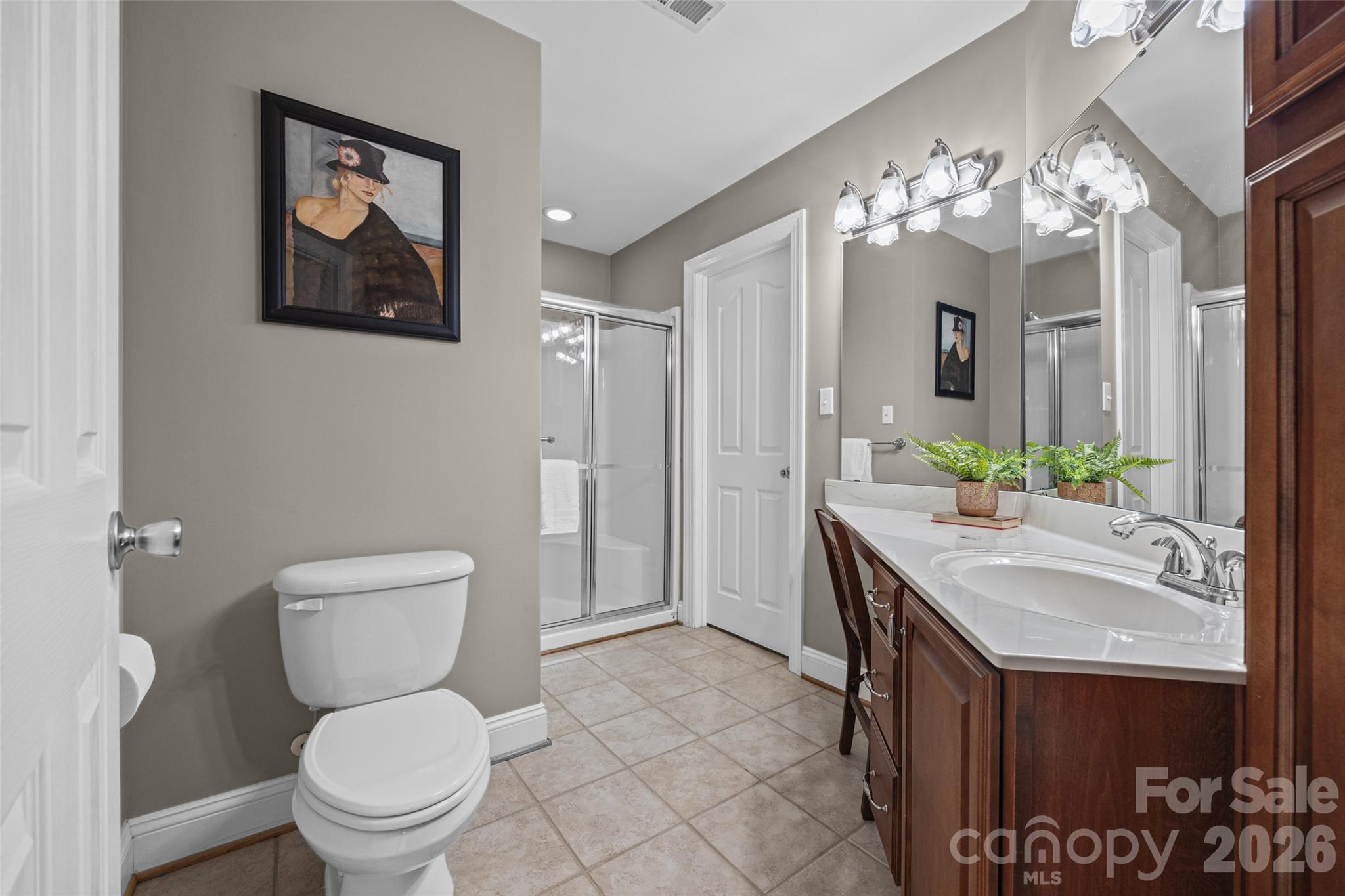131 Summerfield Court Property Photo 22