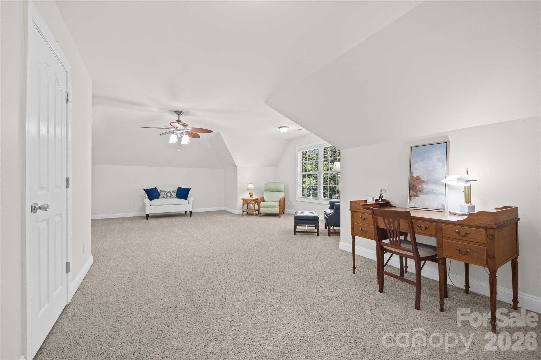 131 Summerfield Court Property Photo 25