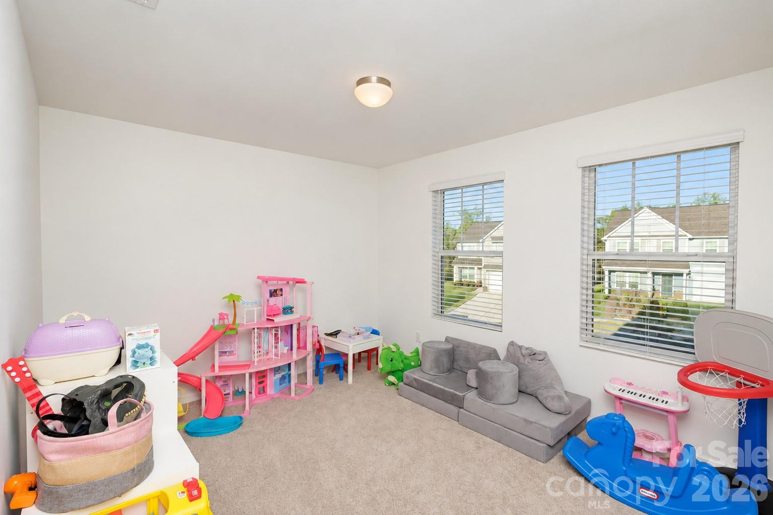 106 Stonewater Drive Property Photo 11
