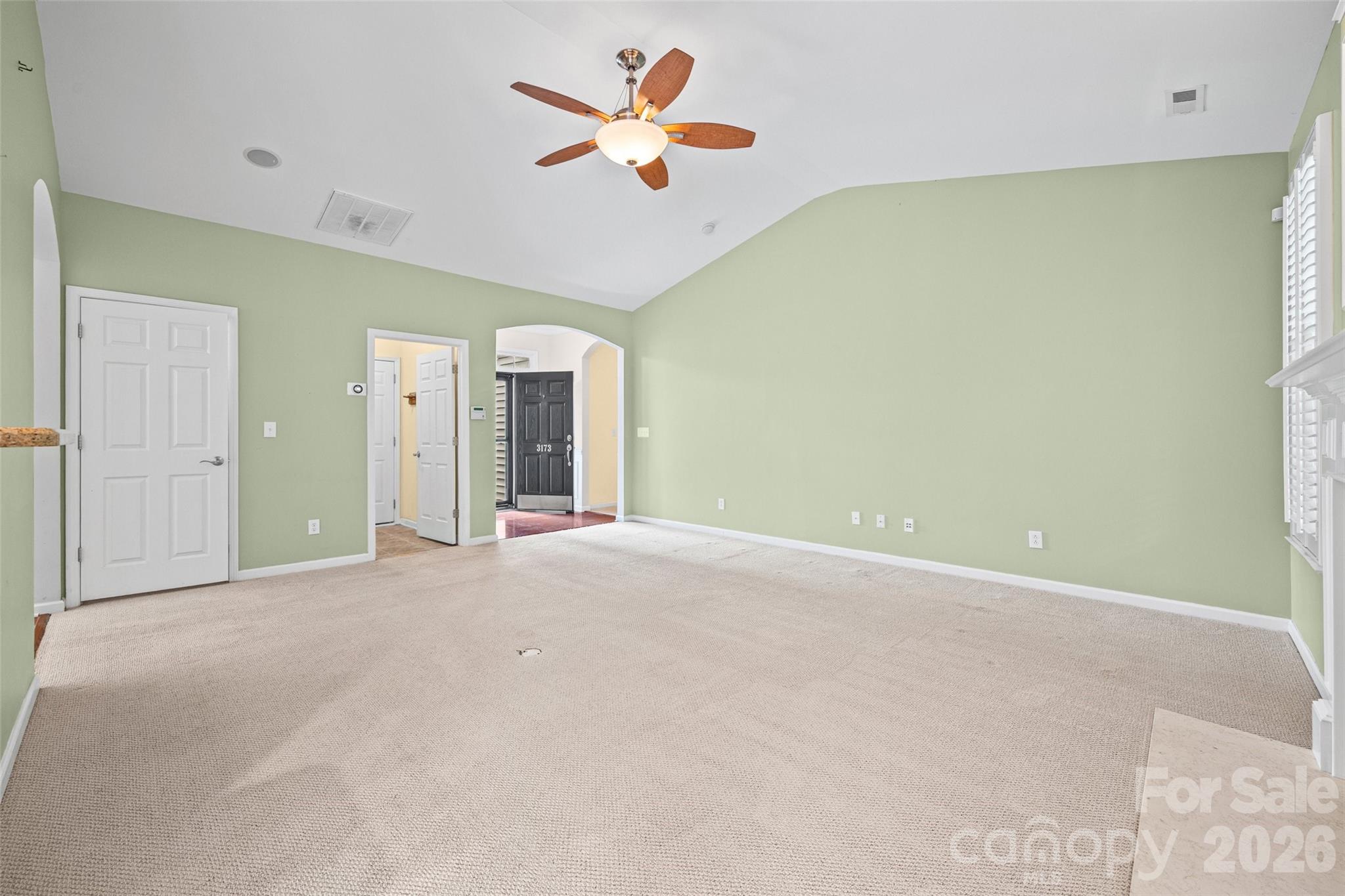3173 Pine Bluff Way Property Photo 9