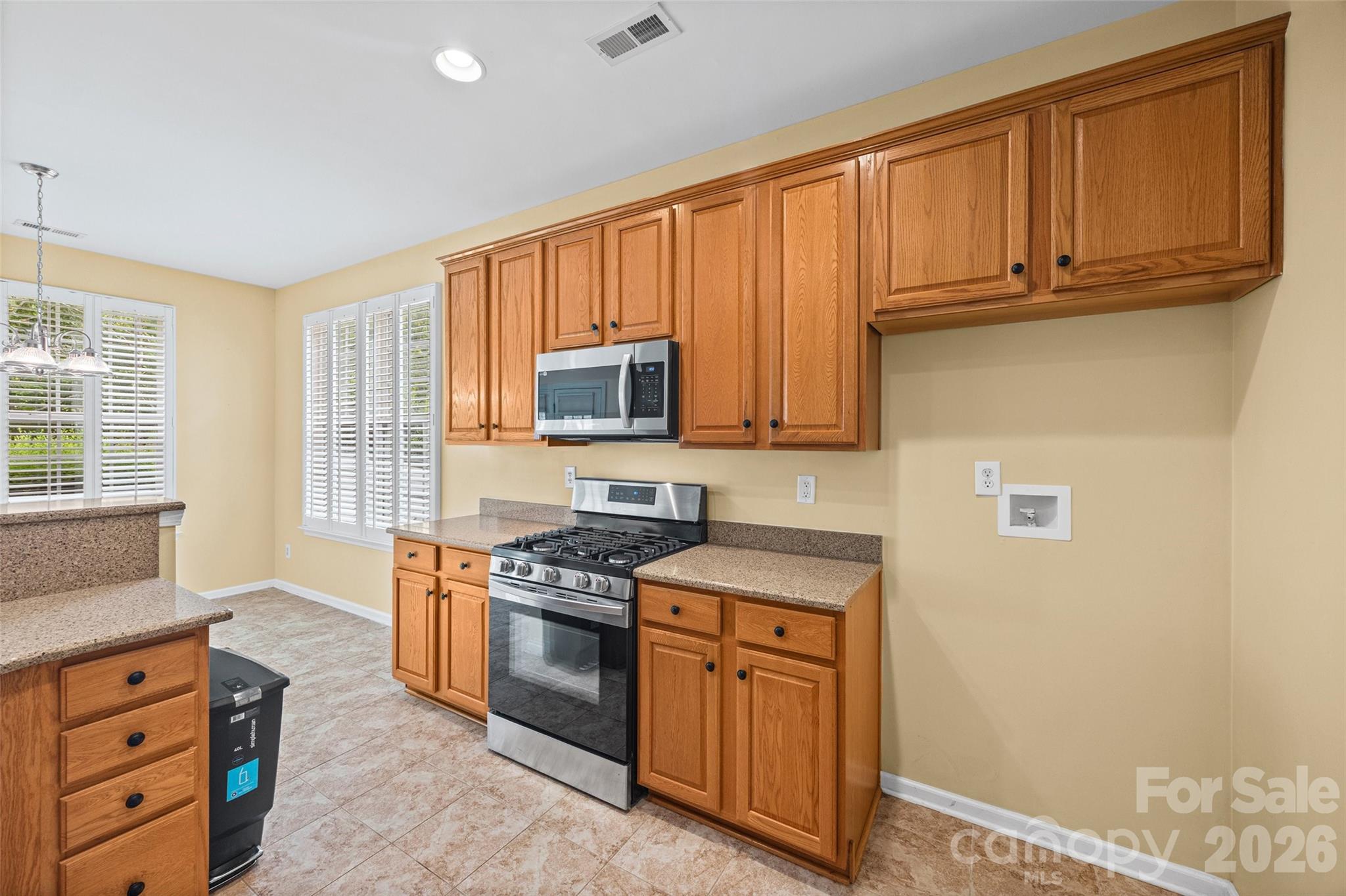 3173 Pine Bluff Way Property Photo 14