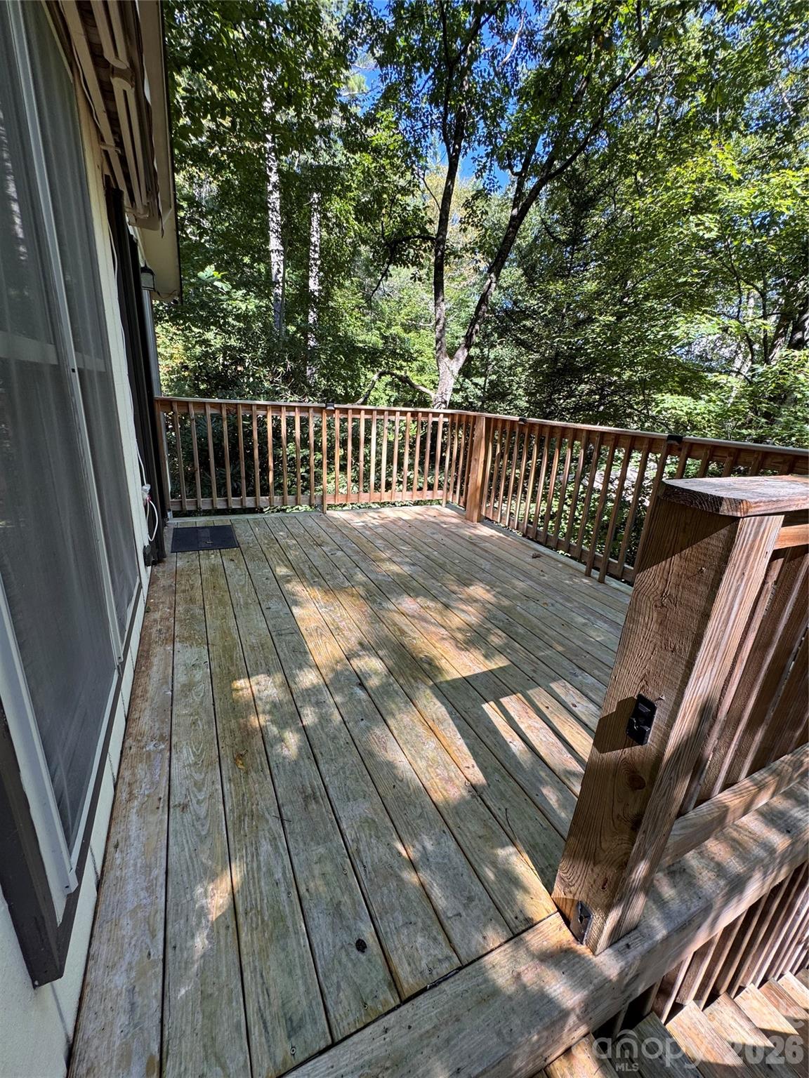 488 Hemlock Loop Property Photo 14