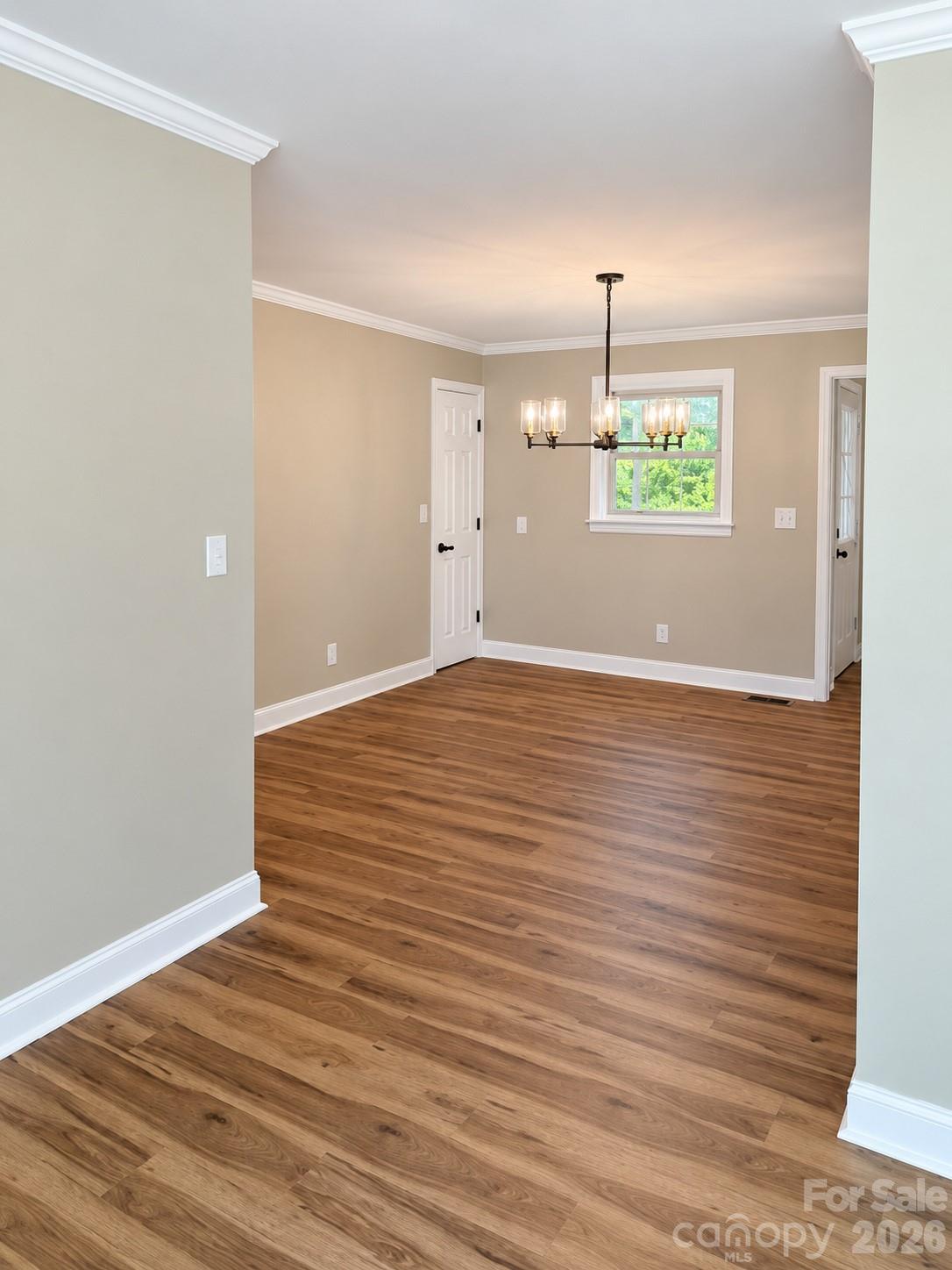 506 Elm Street Property Photo 11