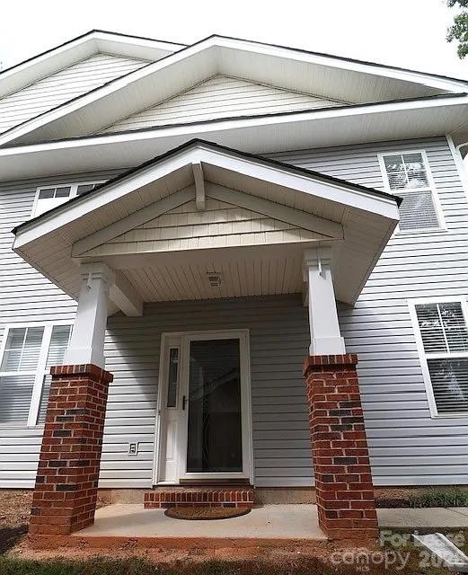 10979 Princeton Village Drive Property Photo 3
