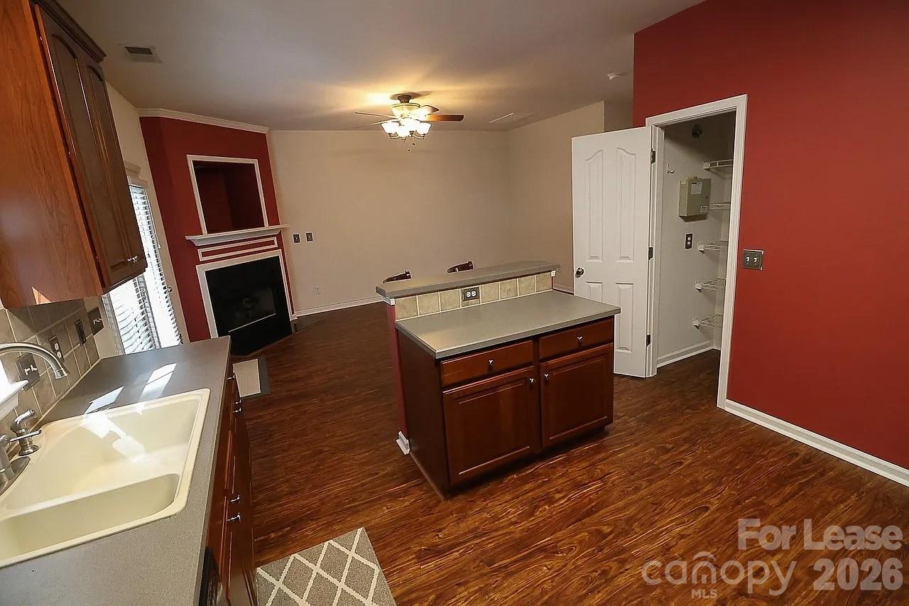 10979 Princeton Village Drive Property Photo 8