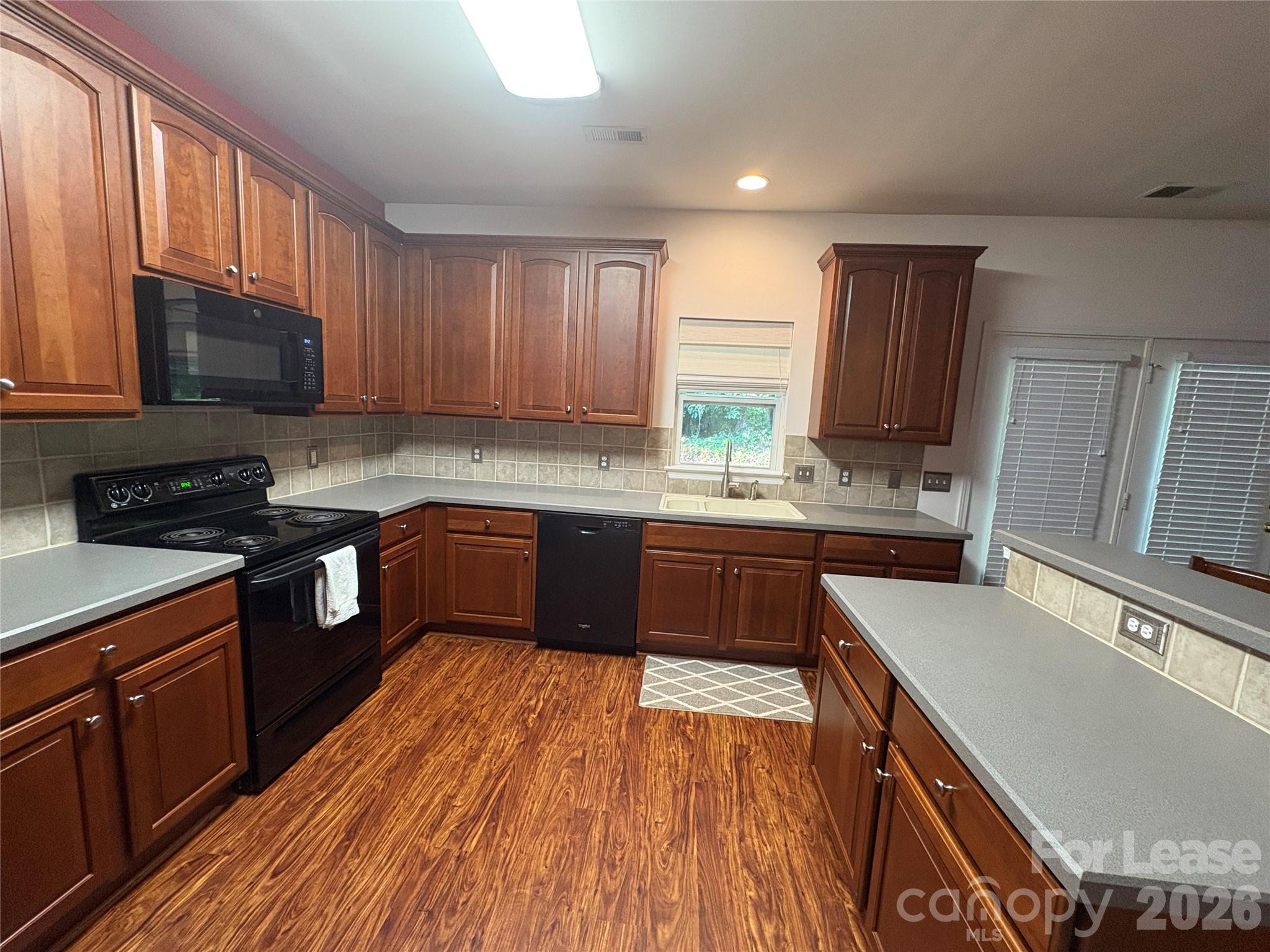 10979 Princeton Village Drive Property Photo 45