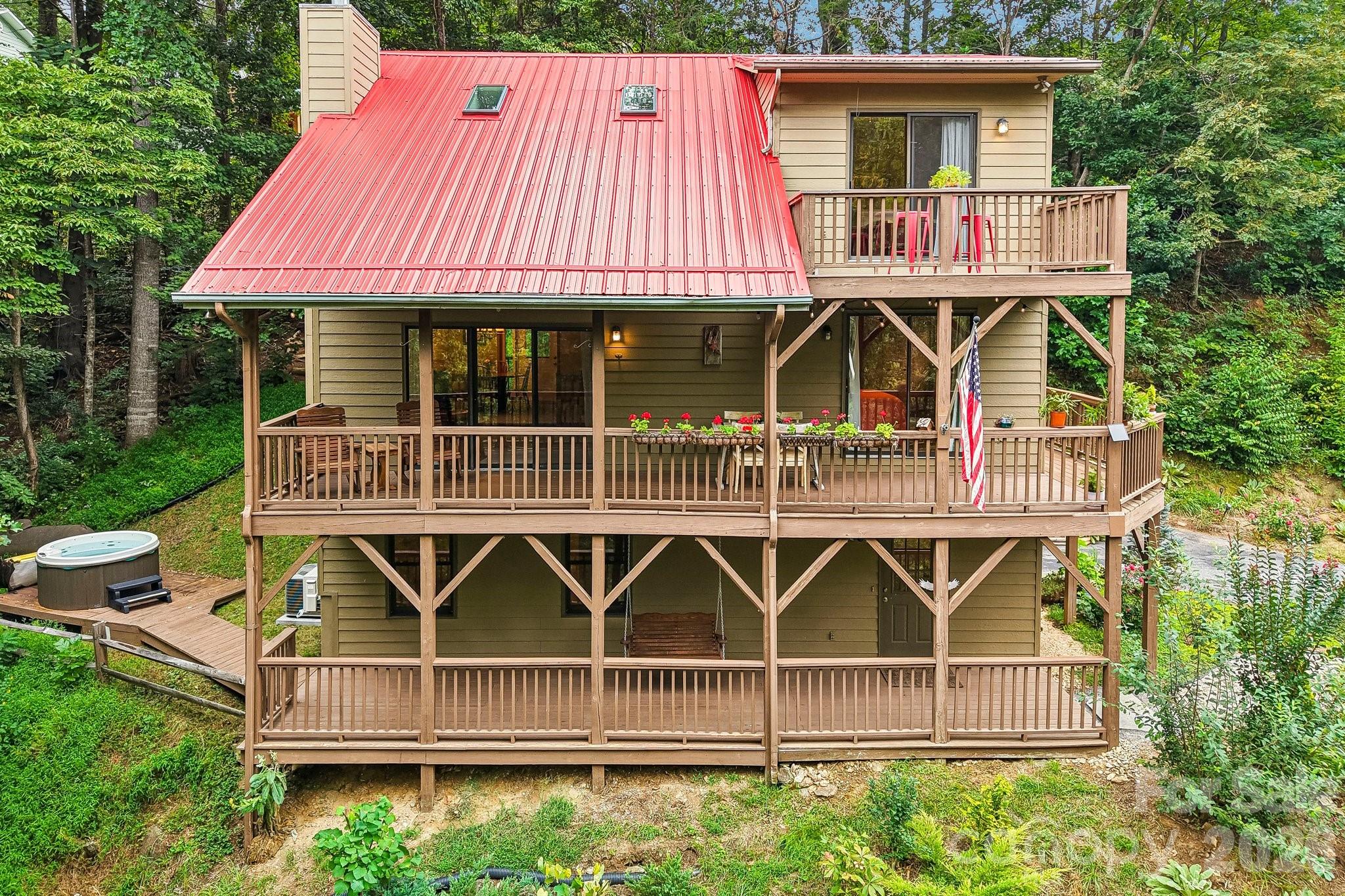 36 Nicholas Lane Property Photo 1
