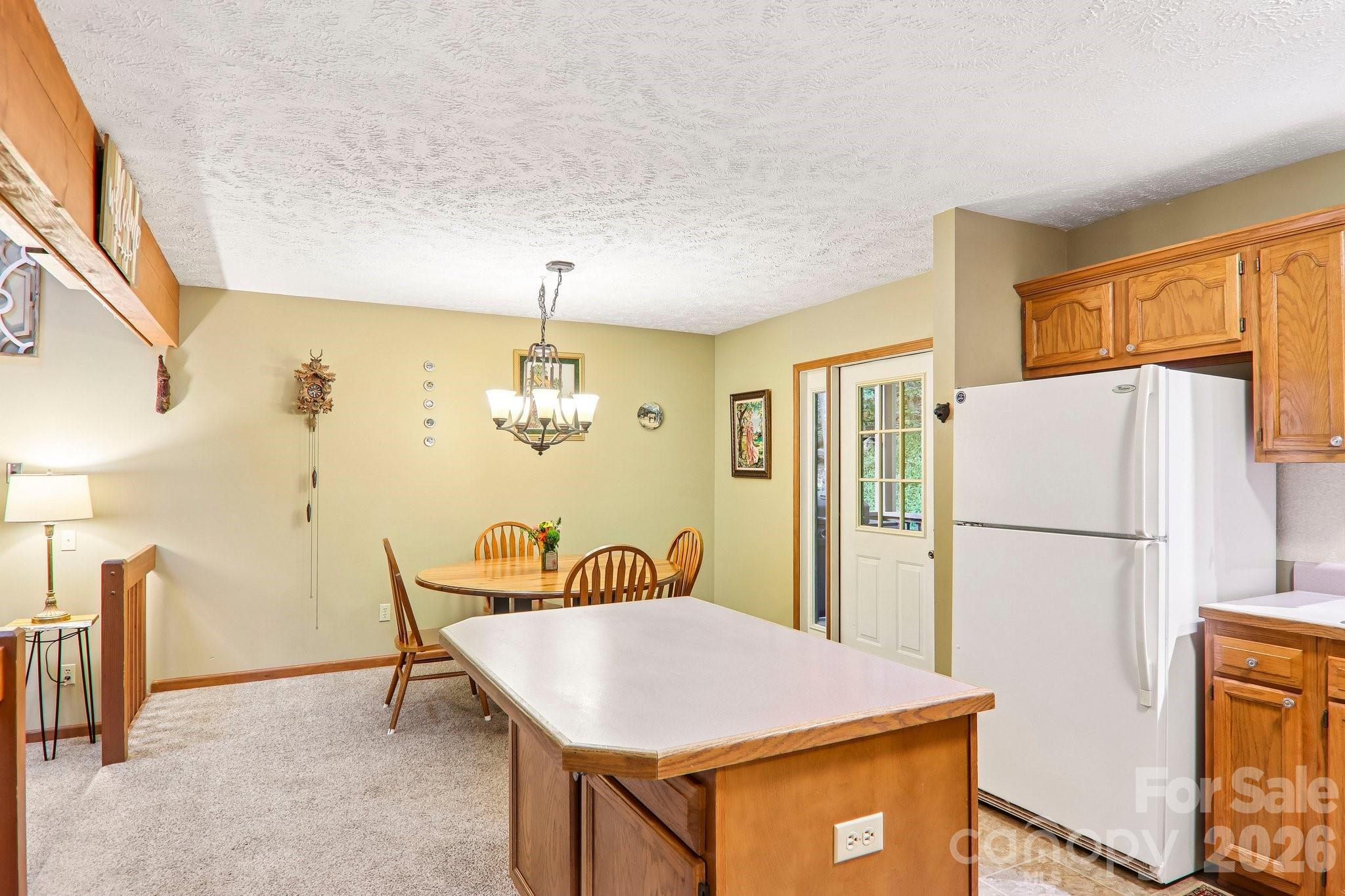 36 Nicholas Lane Property Photo 19