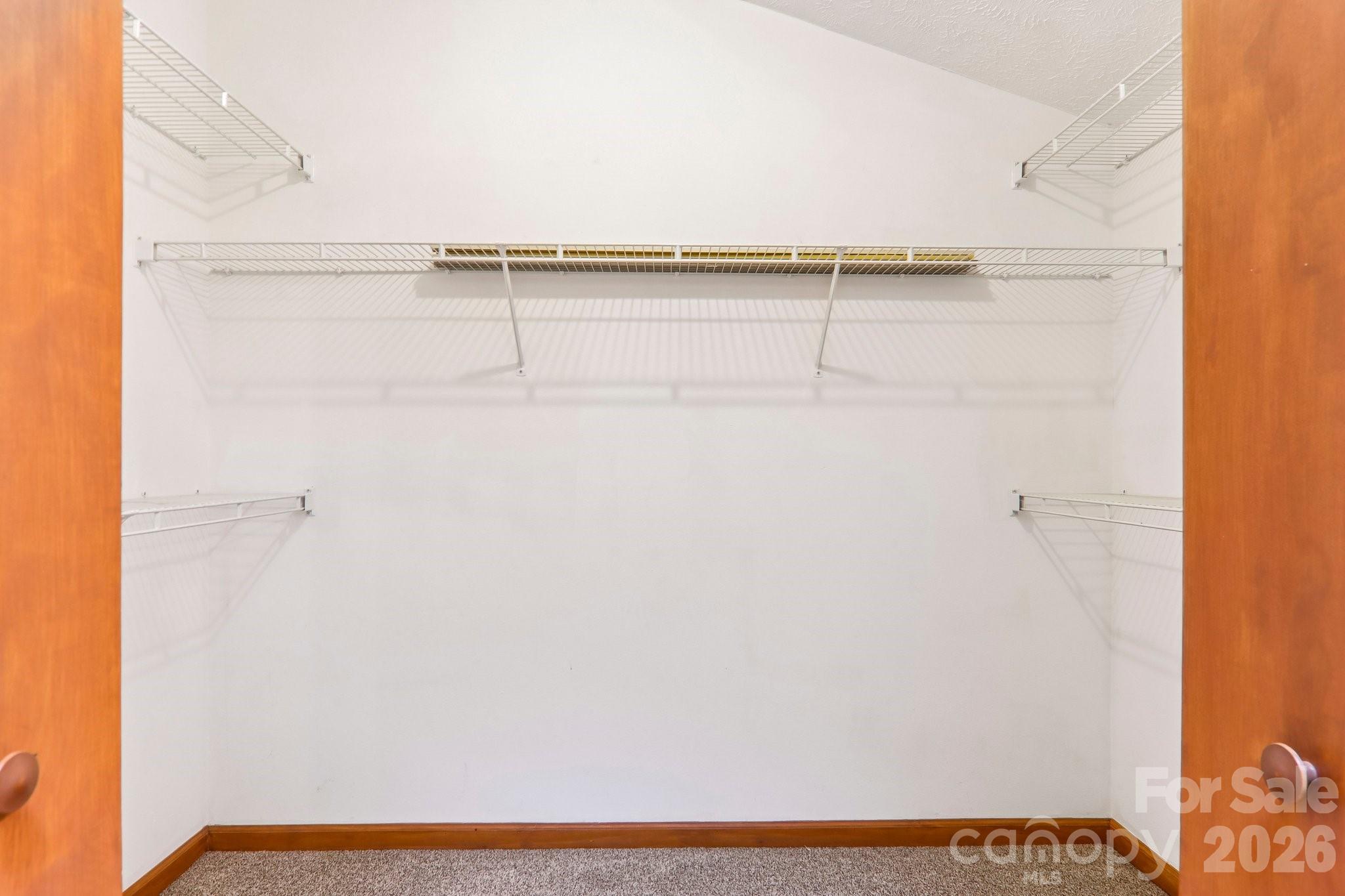 36 Nicholas Lane Property Photo 33