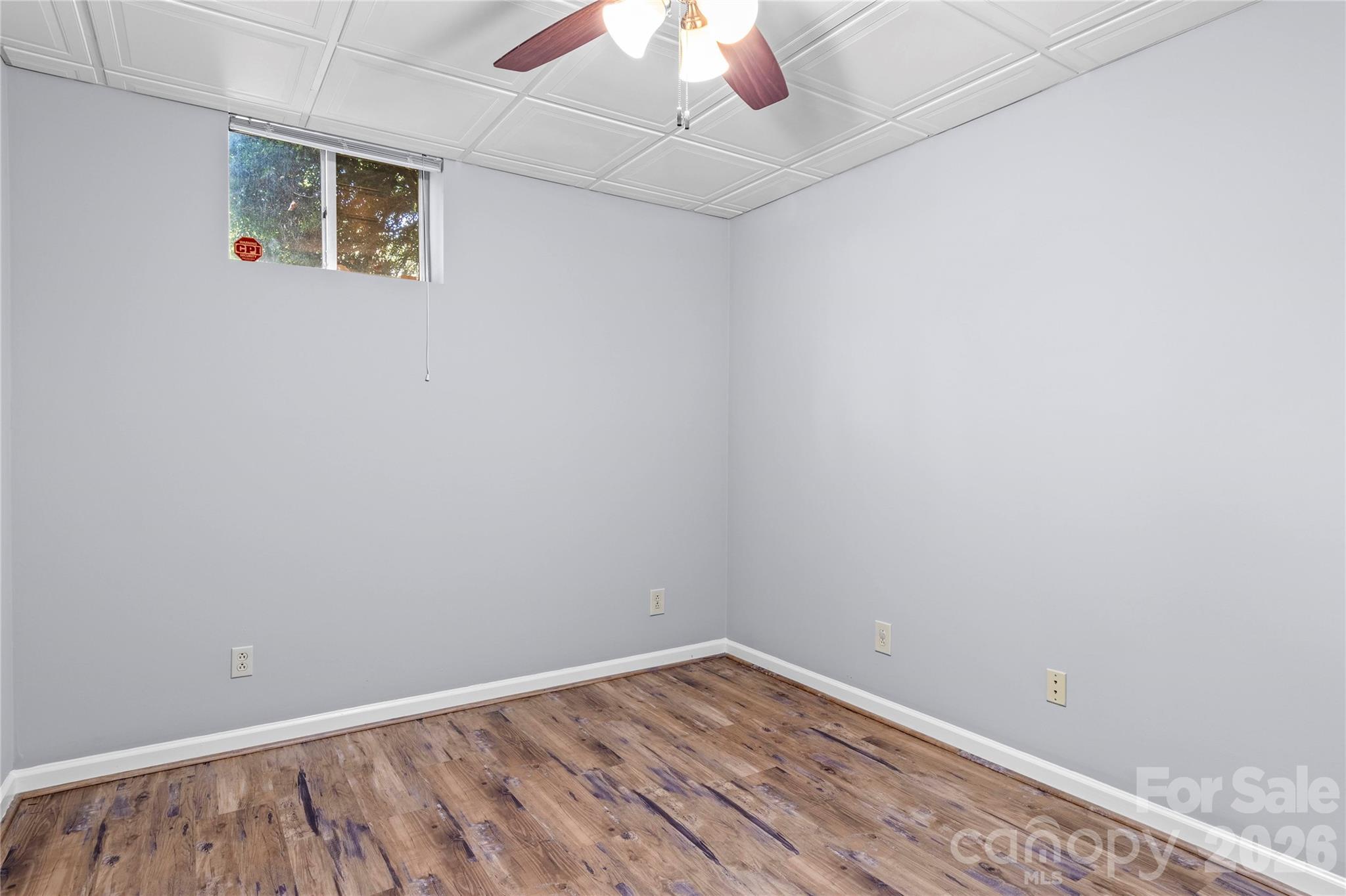 2513 Newington Court Property Photo 34
