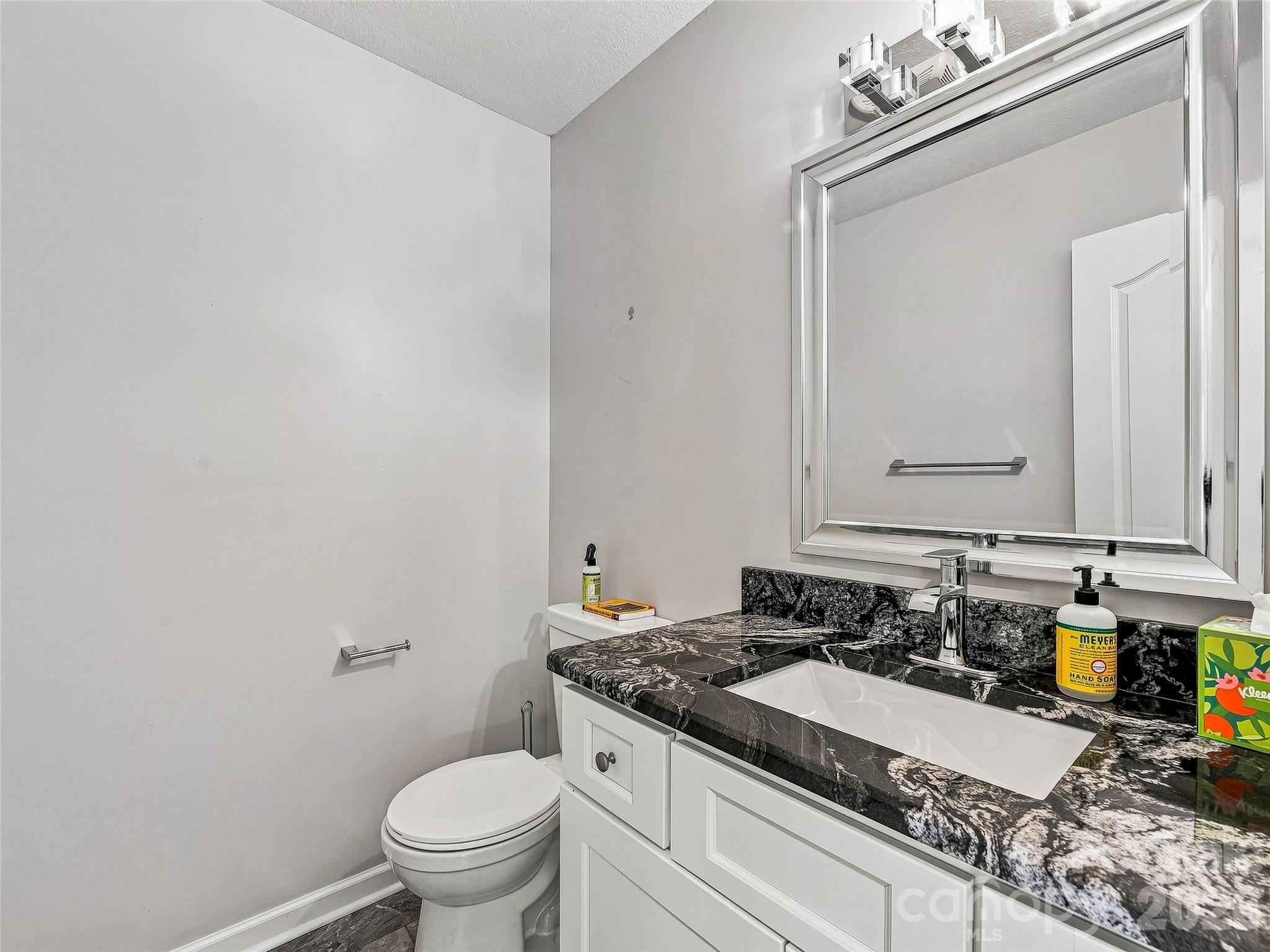 73 Mountain Street Property Photo 12