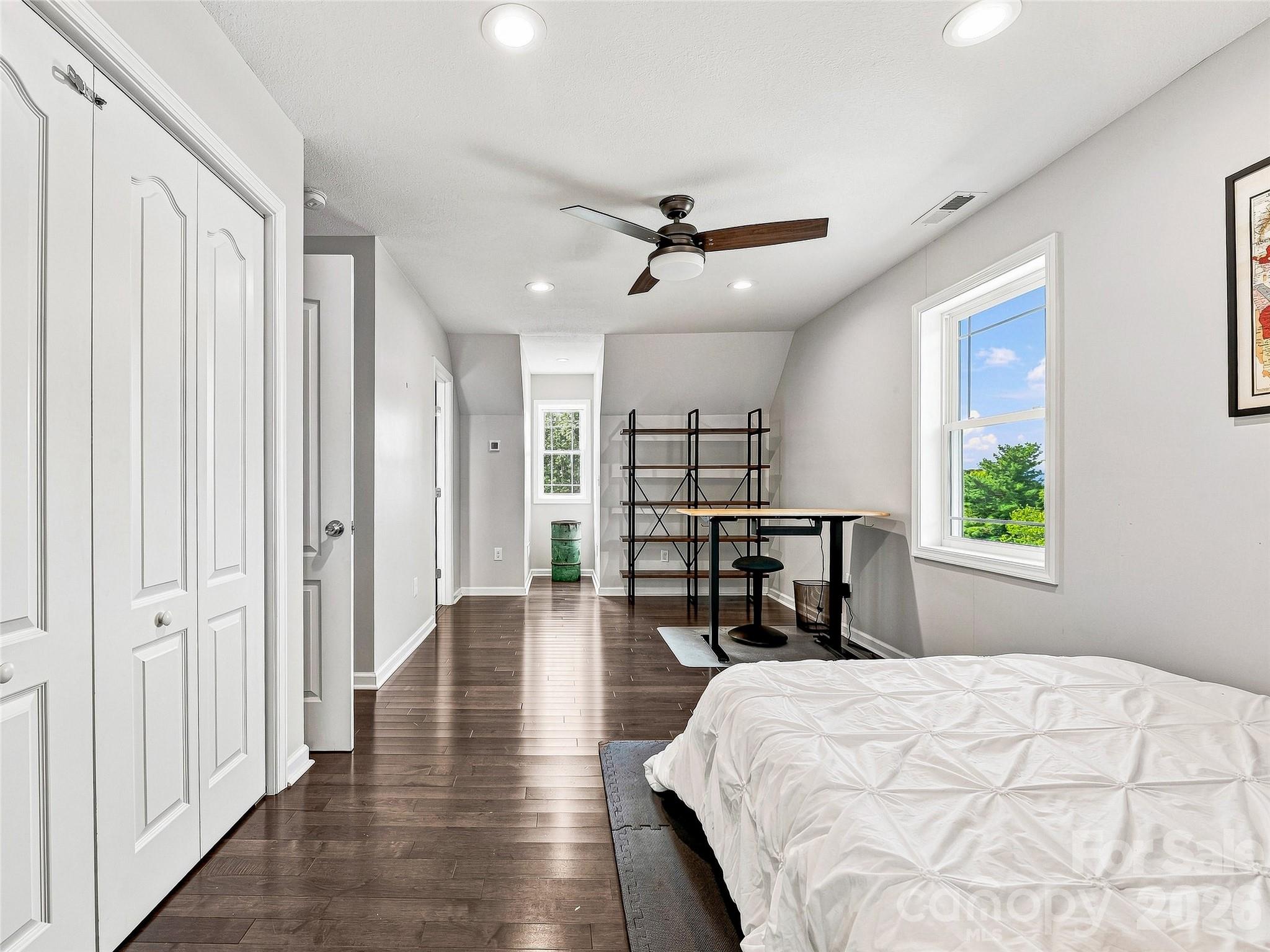 73 Mountain Street Property Photo 19