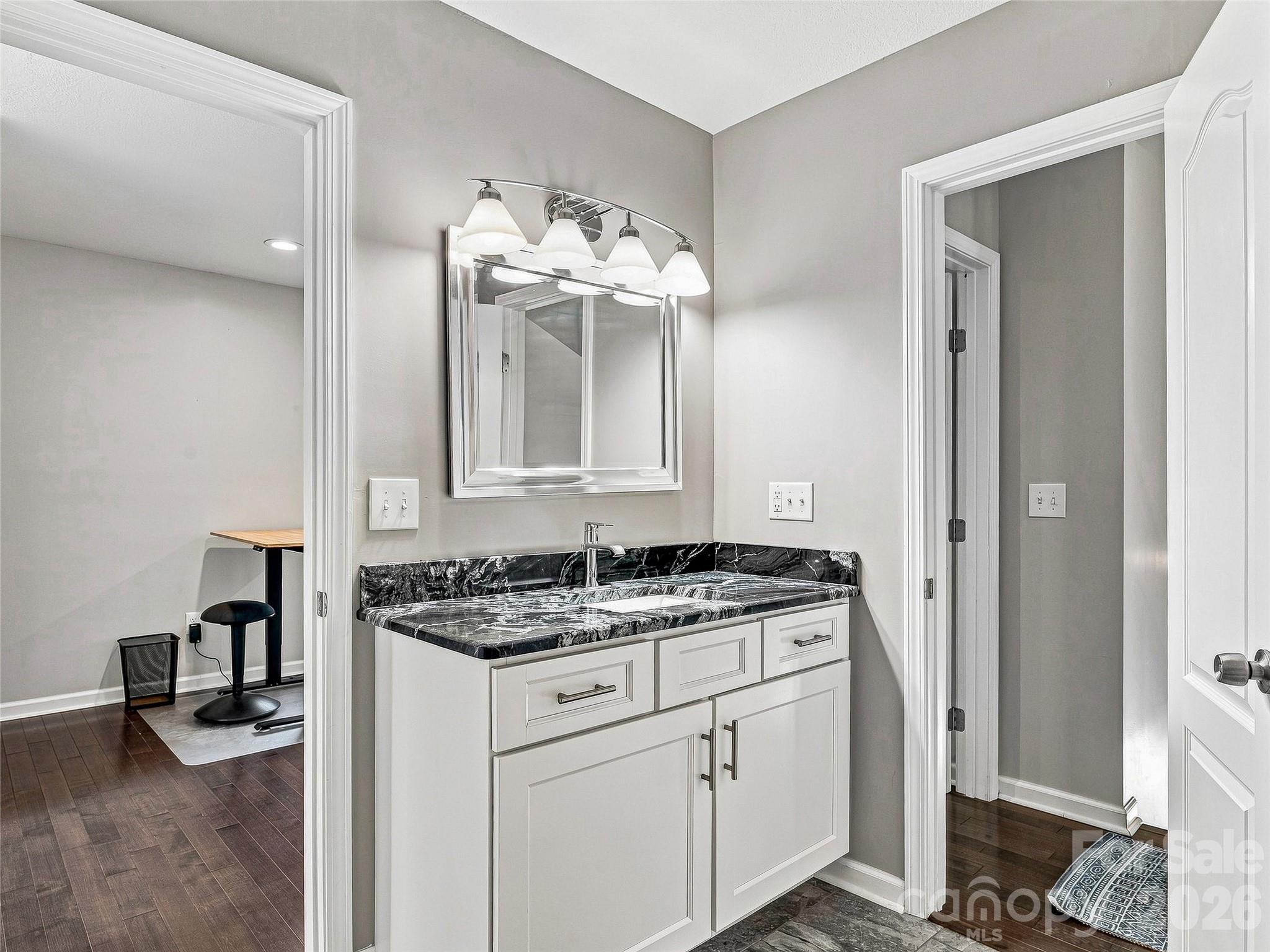 73 Mountain Street Property Photo 21