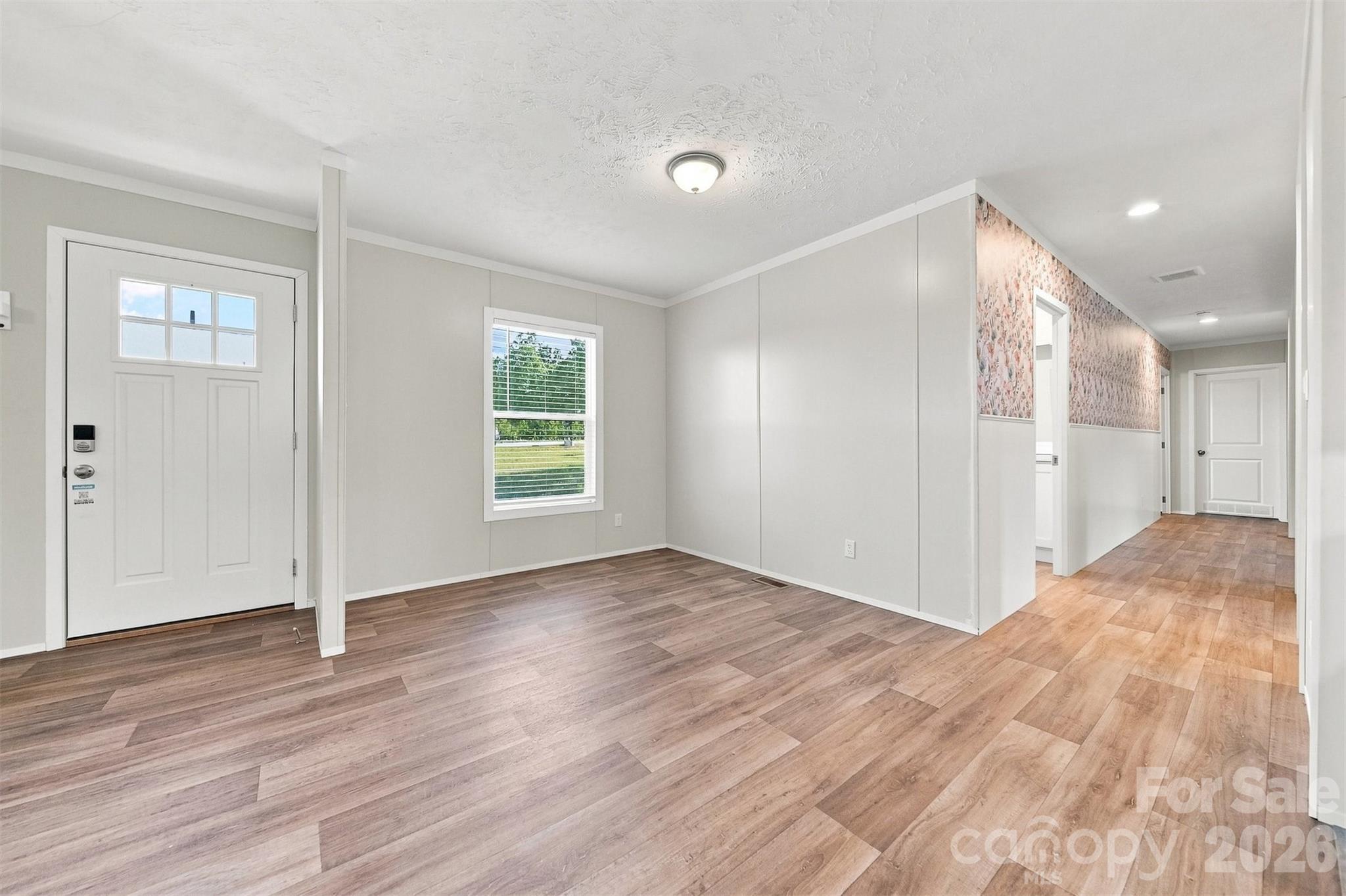 2736 Willowtree Church Avenue Property Photo 3