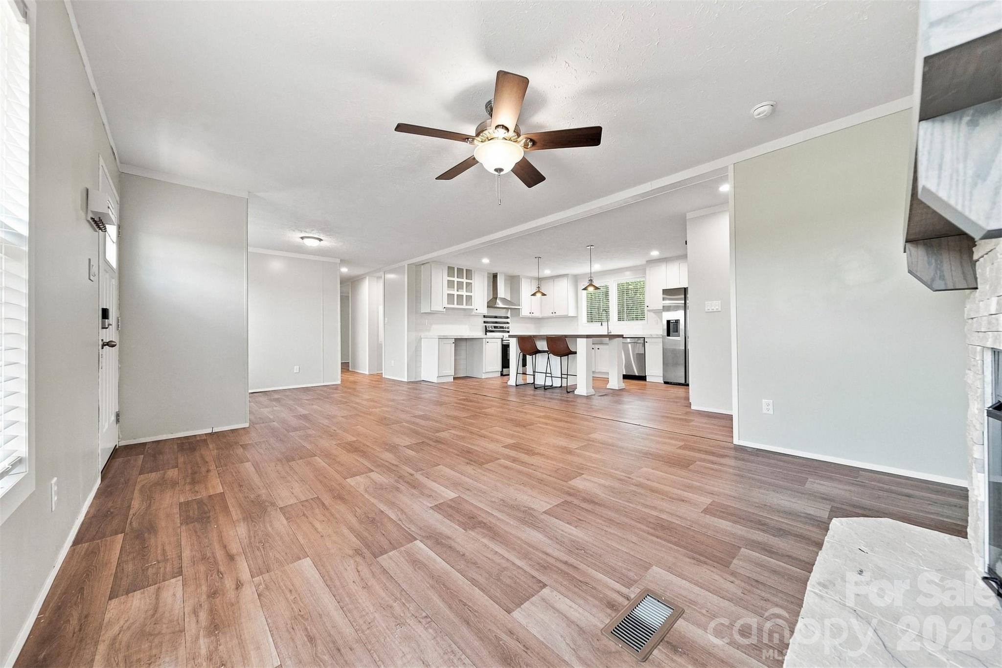 2736 Willowtree Church Avenue Property Photo 7
