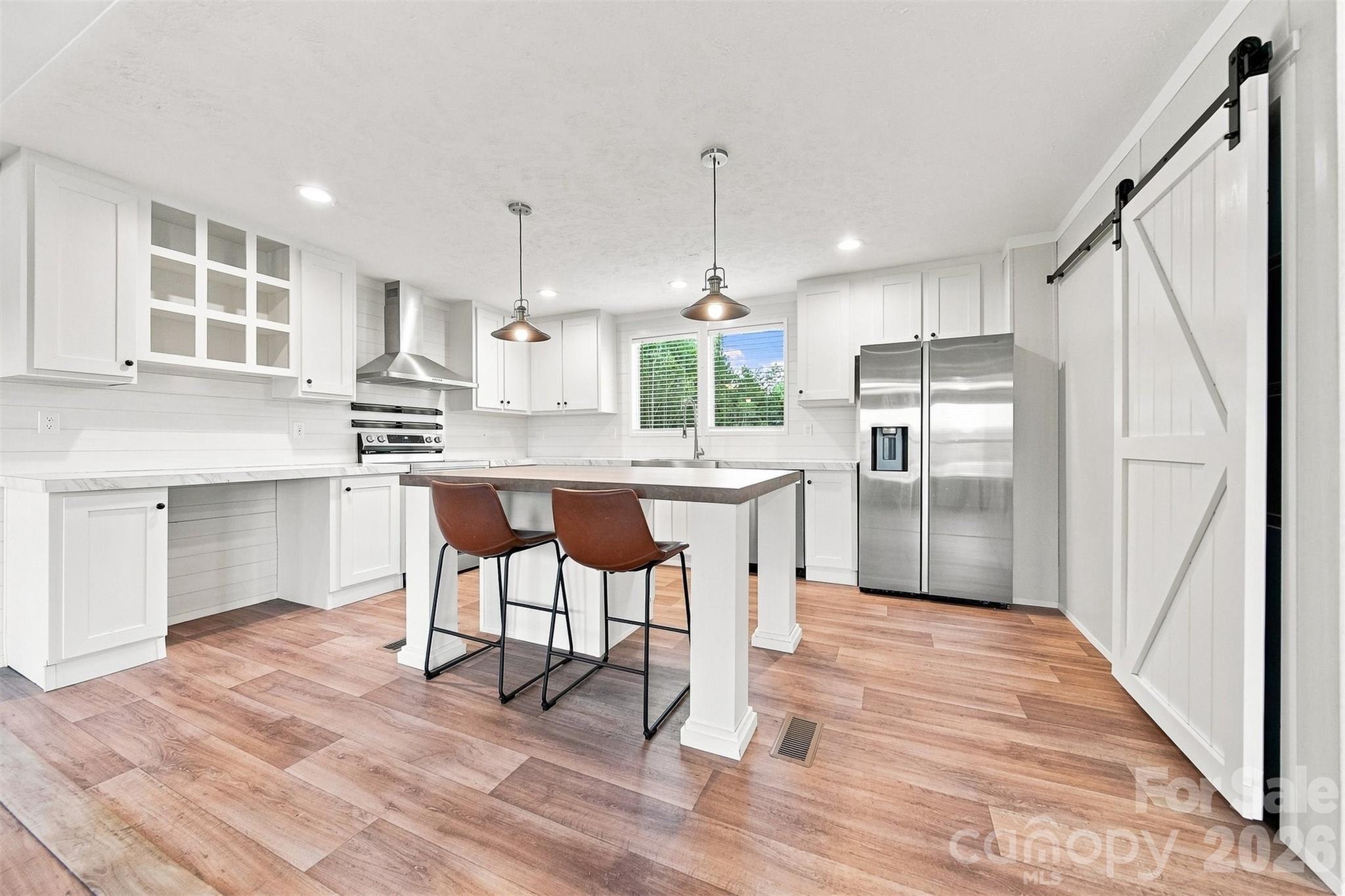2736 Willowtree Church Avenue Property Photo 8