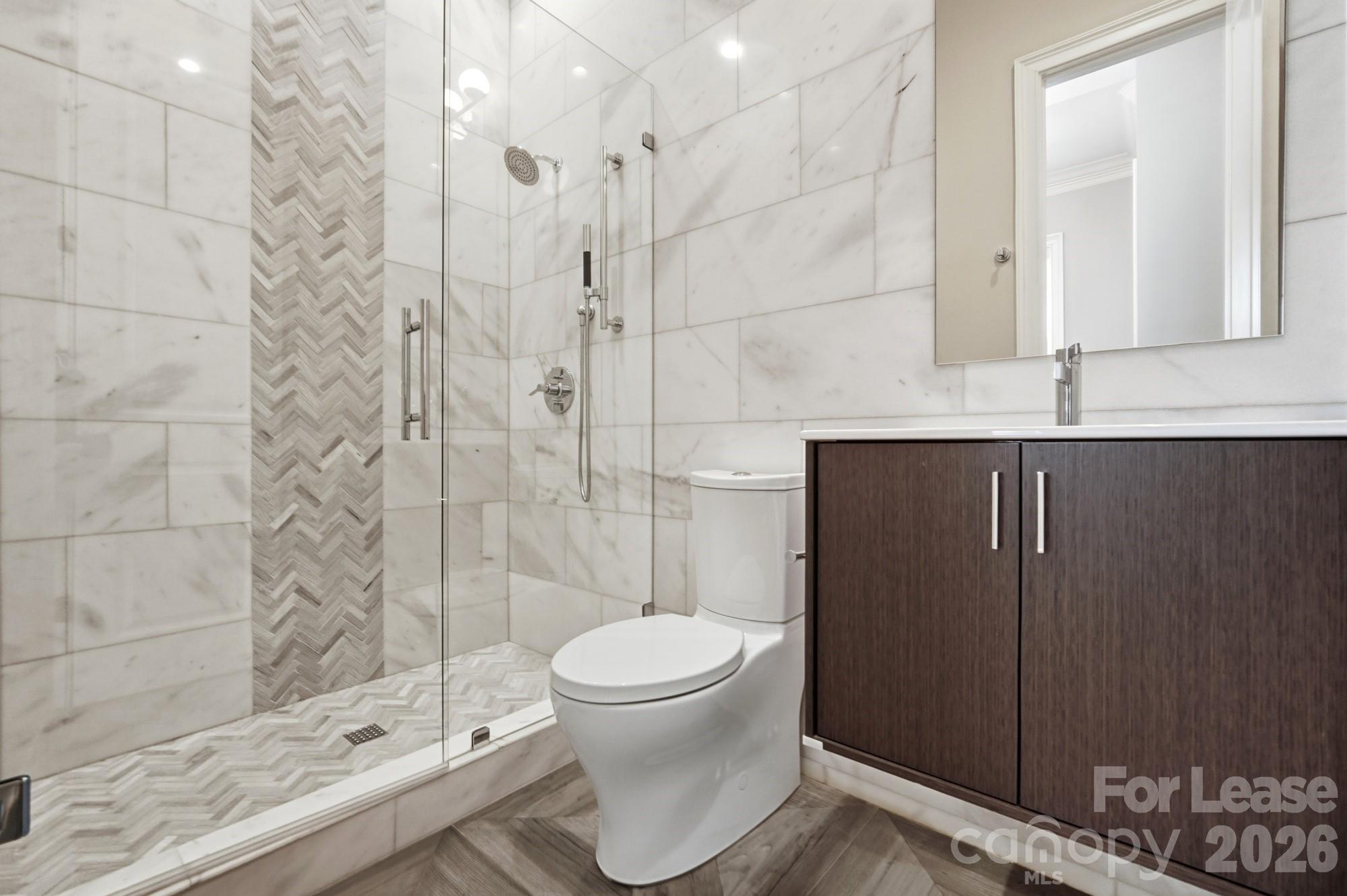 520 Iverson Way Property Photo 8