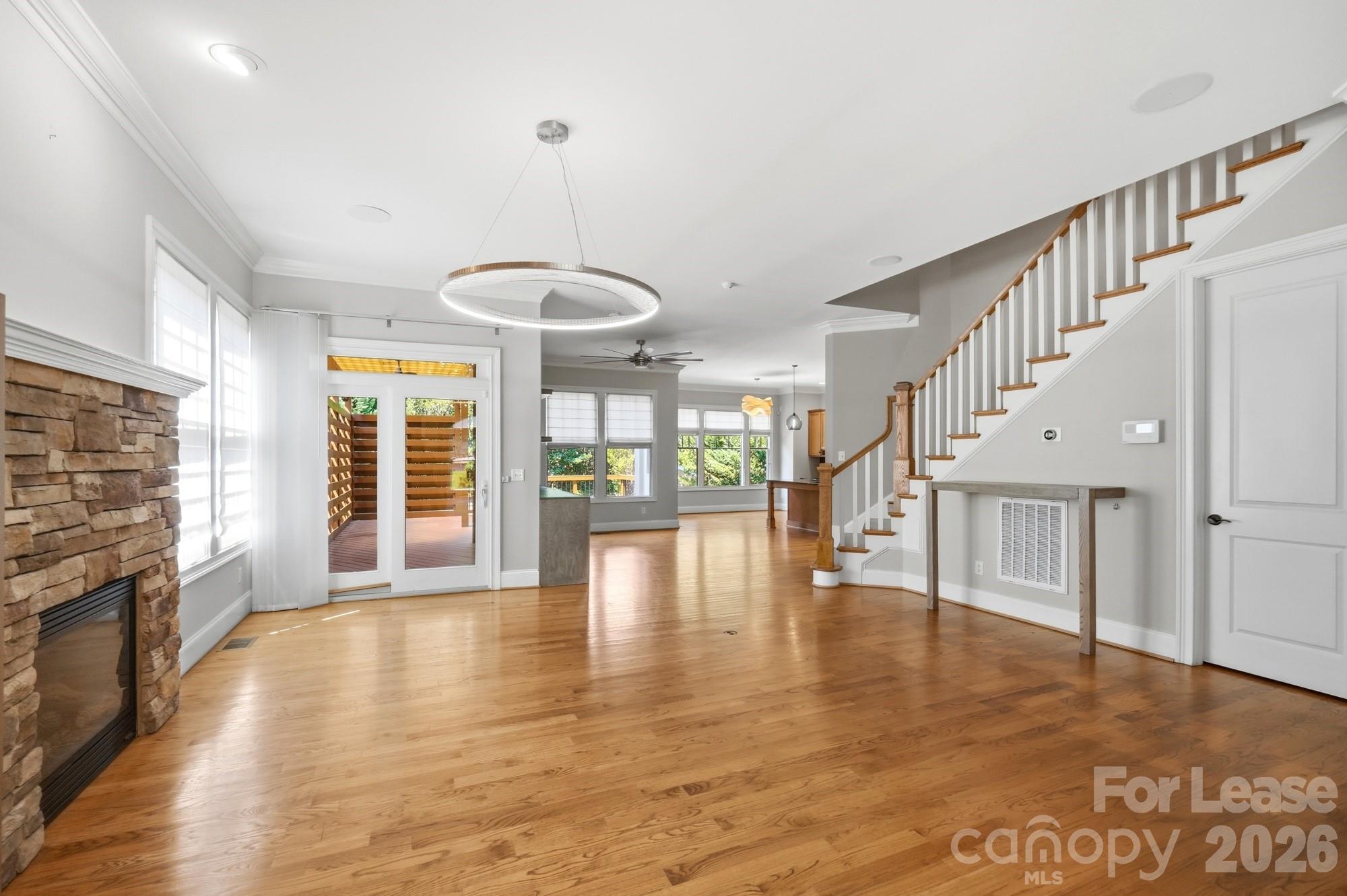 520 Iverson Way Property Photo 9