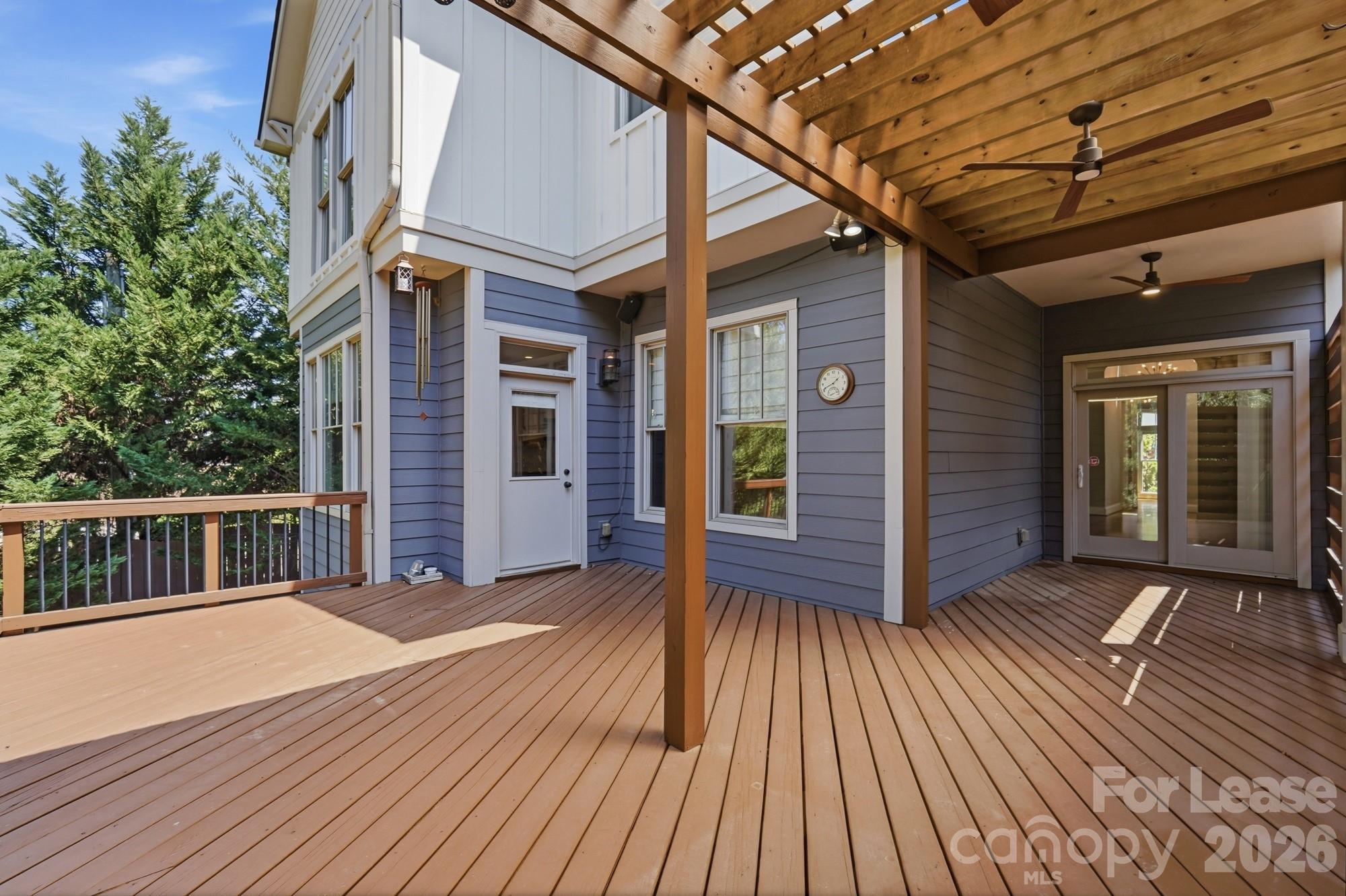 520 Iverson Way Property Photo 41