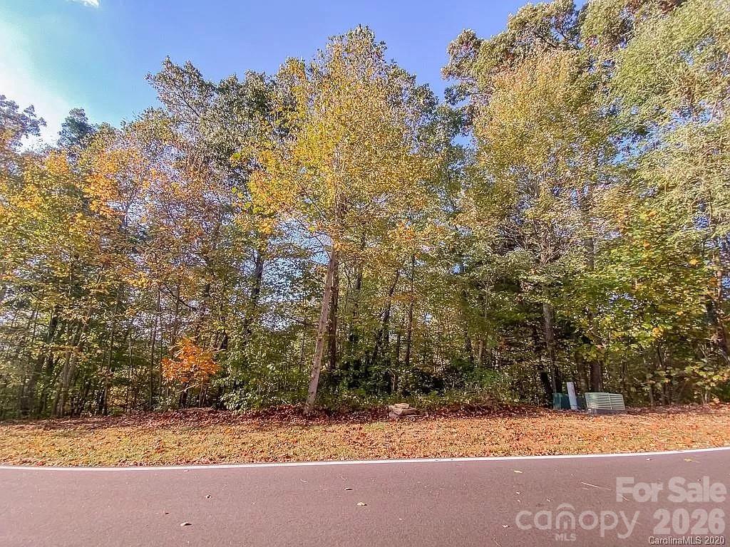 215 Crossvine Trail 11 Property Photo 6