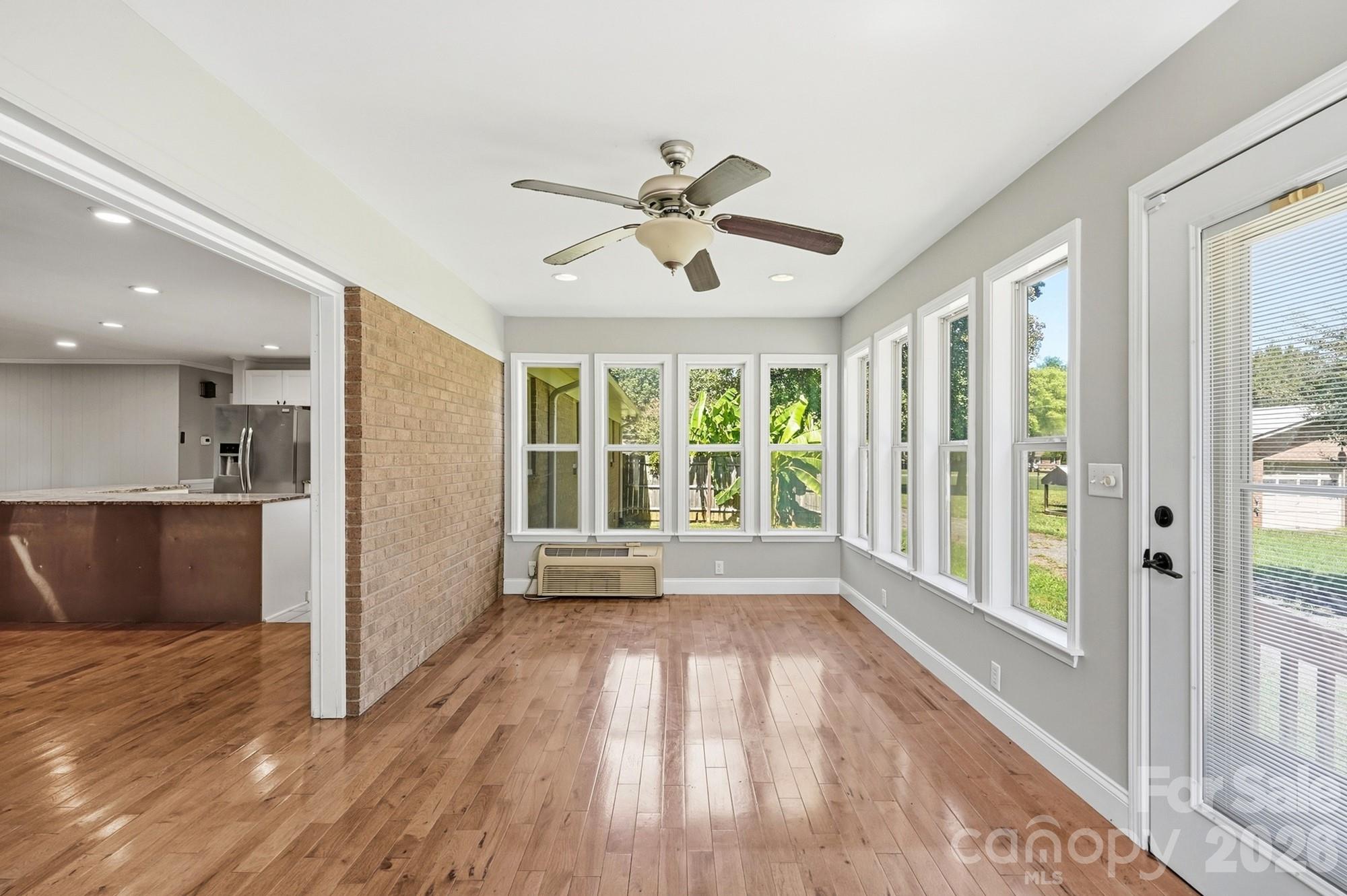 710 Frontier Circle Property Photo 11
