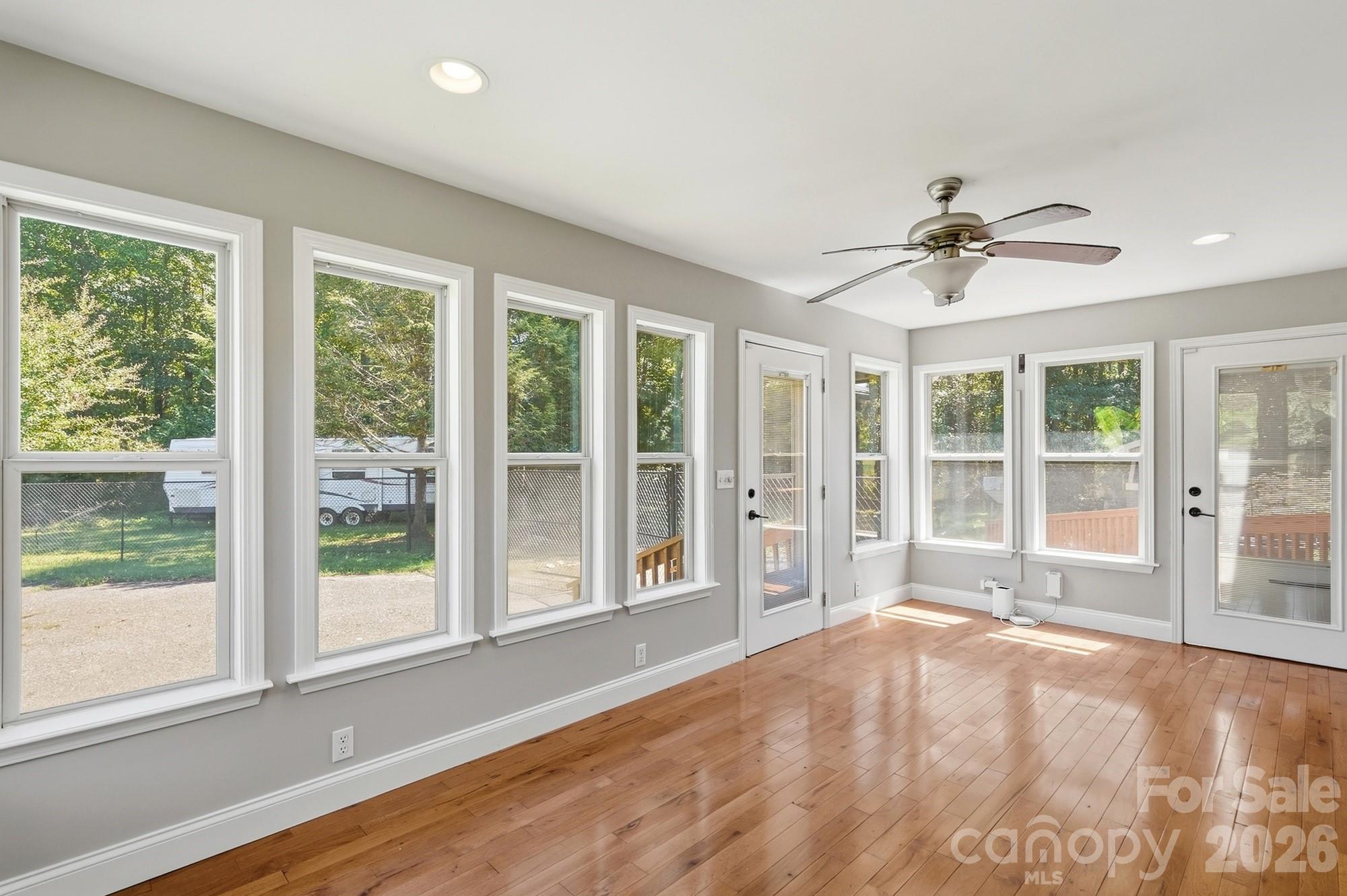 710 Frontier Circle Property Photo 13